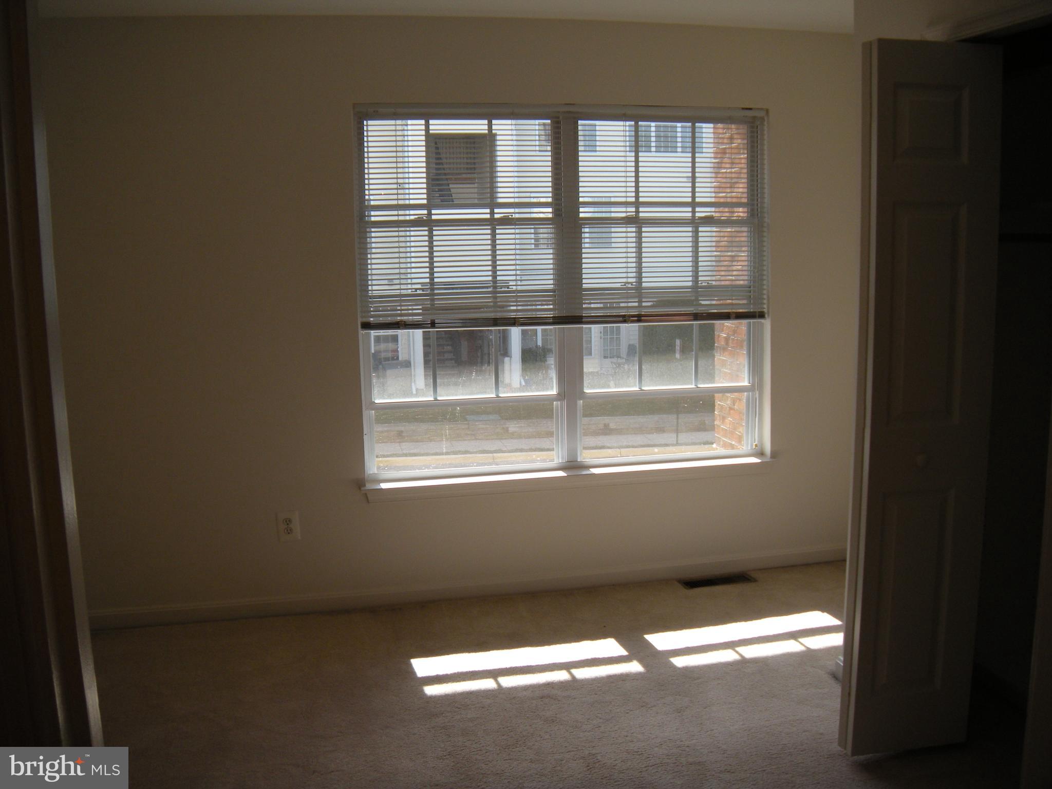 MANORS AT MCNAIR FARMS - Residential Lease