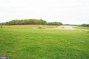 22 SLEEPY HOLLOW ROAD