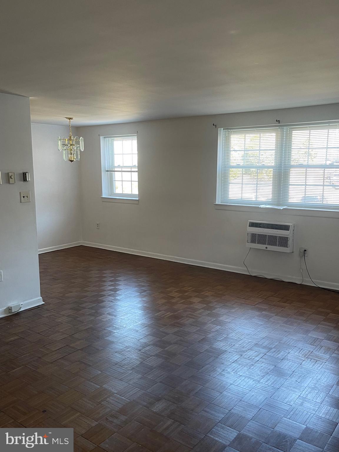 GERMANTOWN (EAST) - Residential