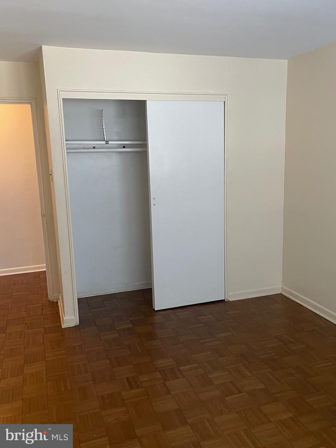 GERMANTOWN (EAST) - Residential