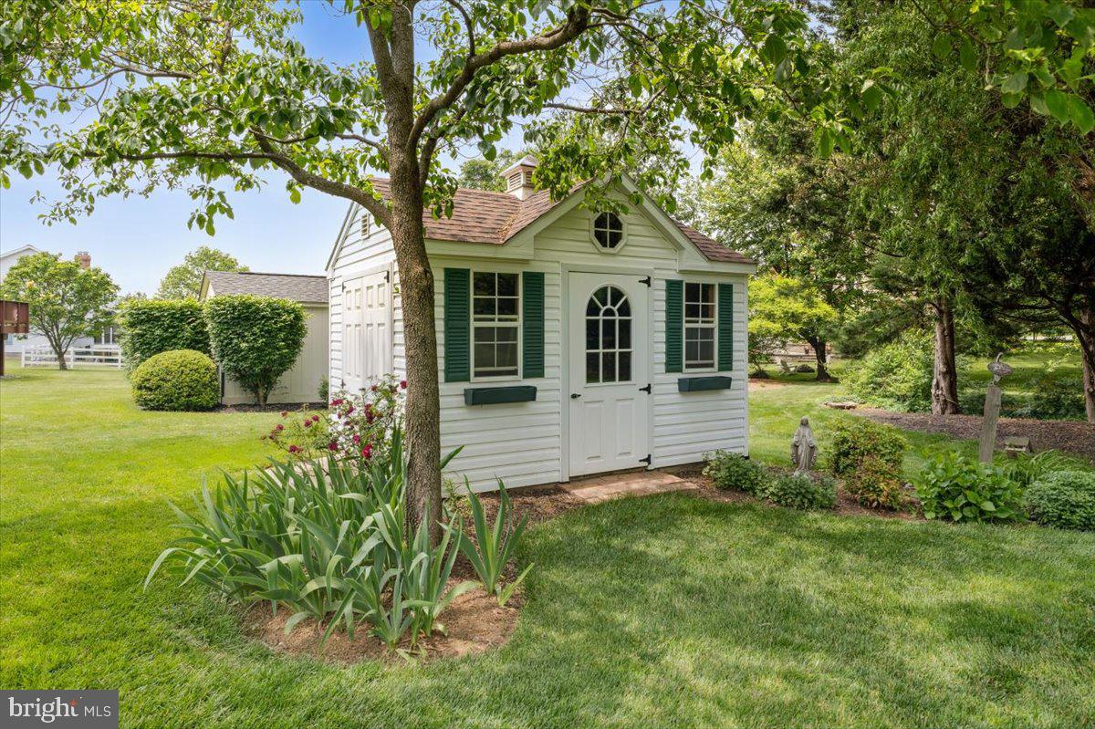 FOXFIELD AT MIDDLETOWN - Residential