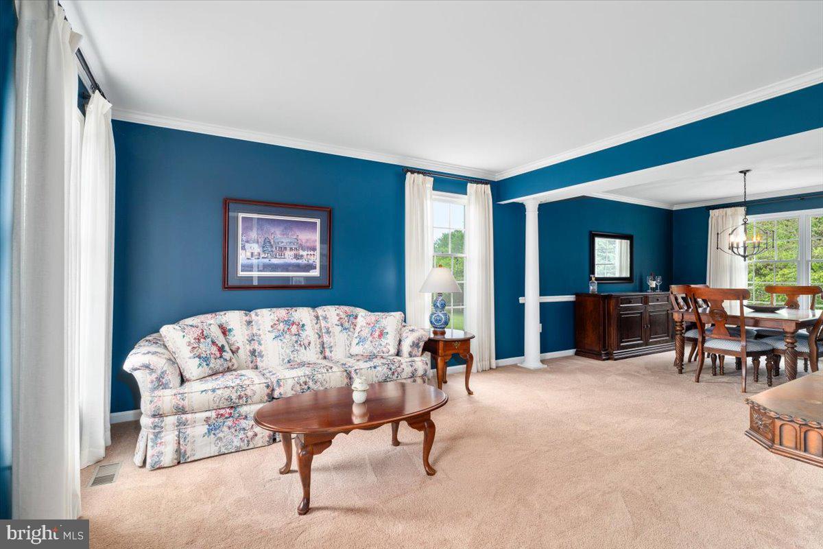 FOXFIELD AT MIDDLETOWN - Residential