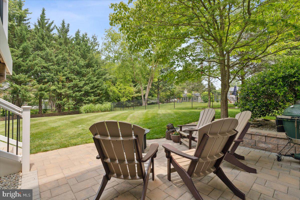 FOXFIELD AT MIDDLETOWN - Residential