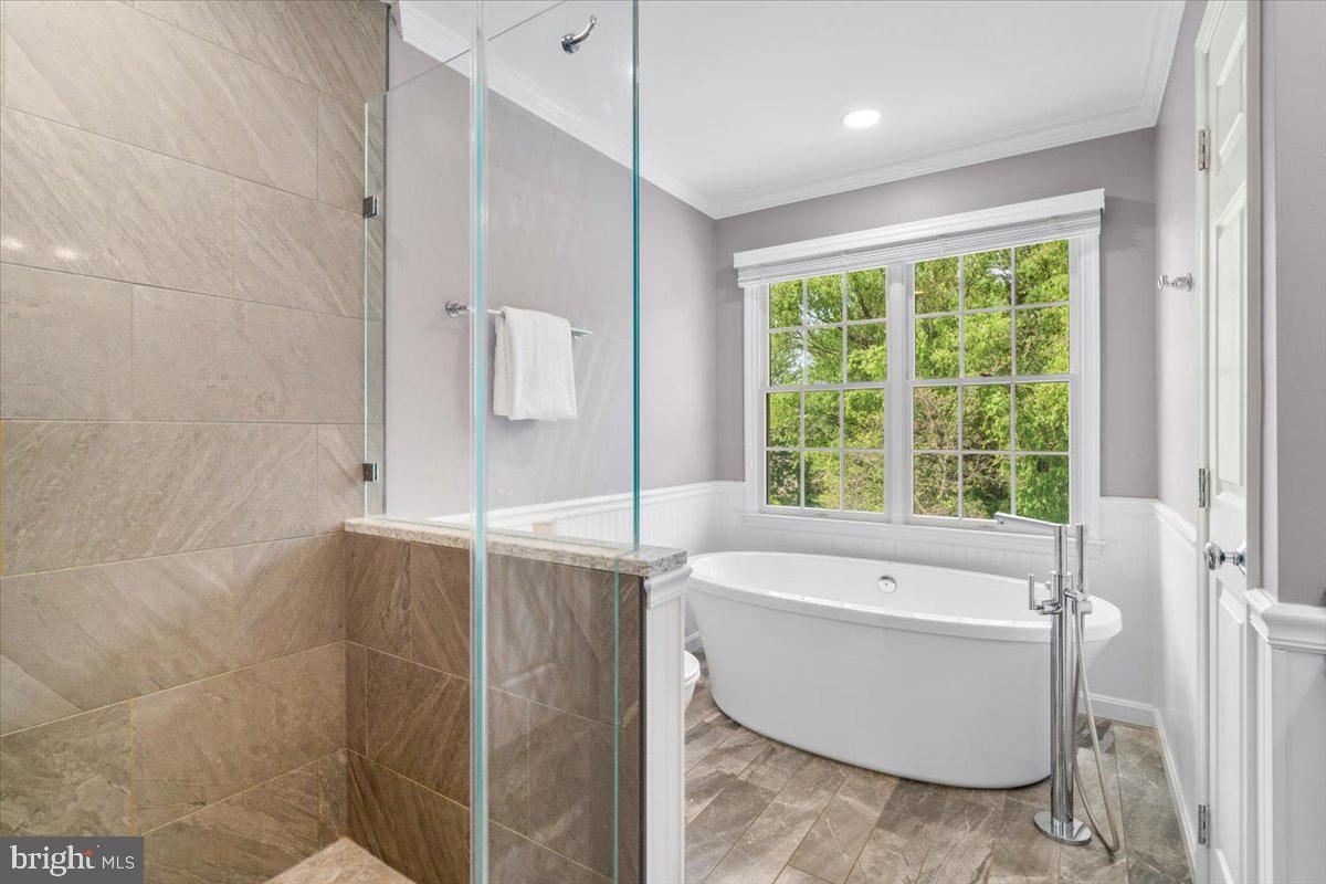 FOXFIELD AT MIDDLETOWN - Residential