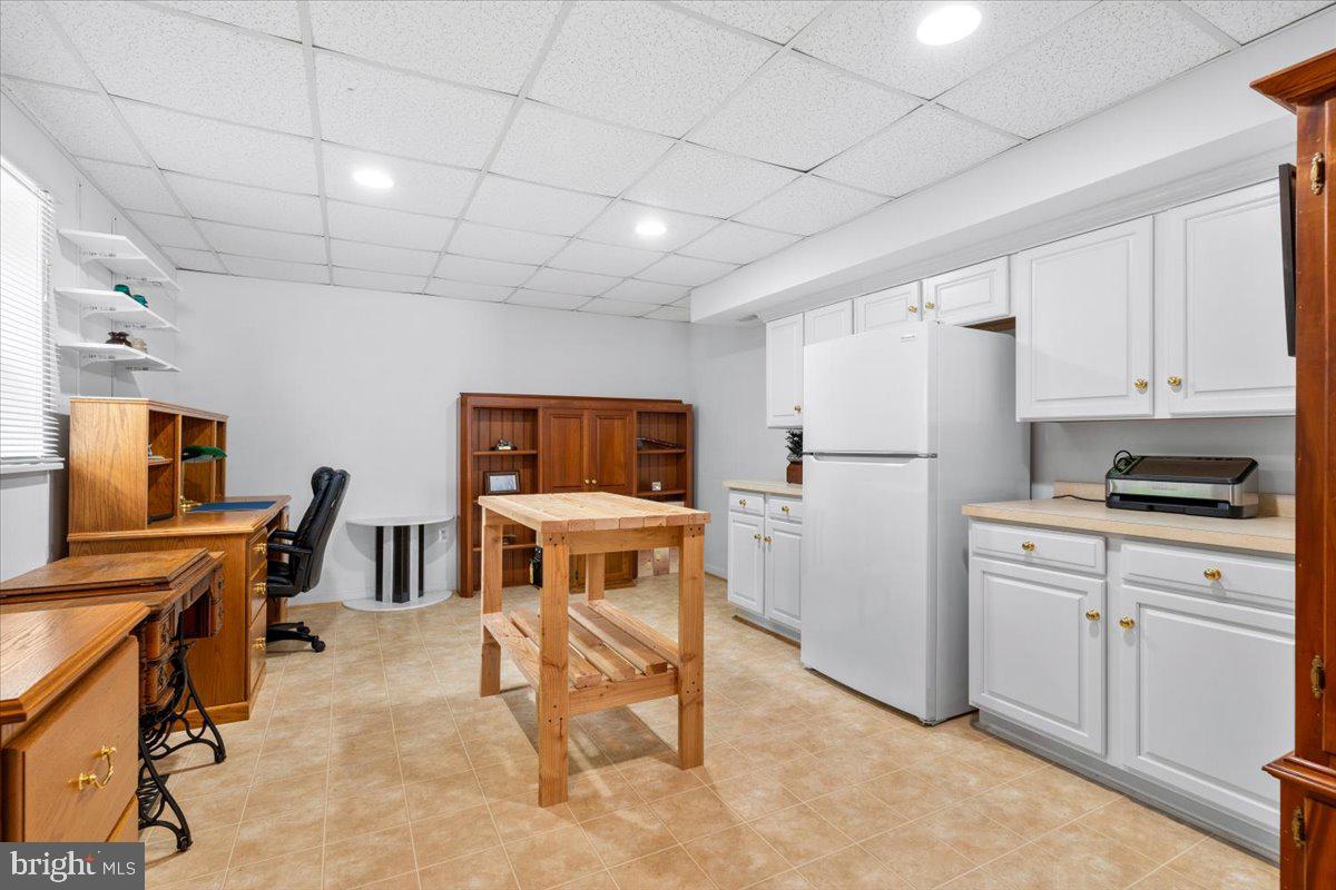 FOXFIELD AT MIDDLETOWN - Residential