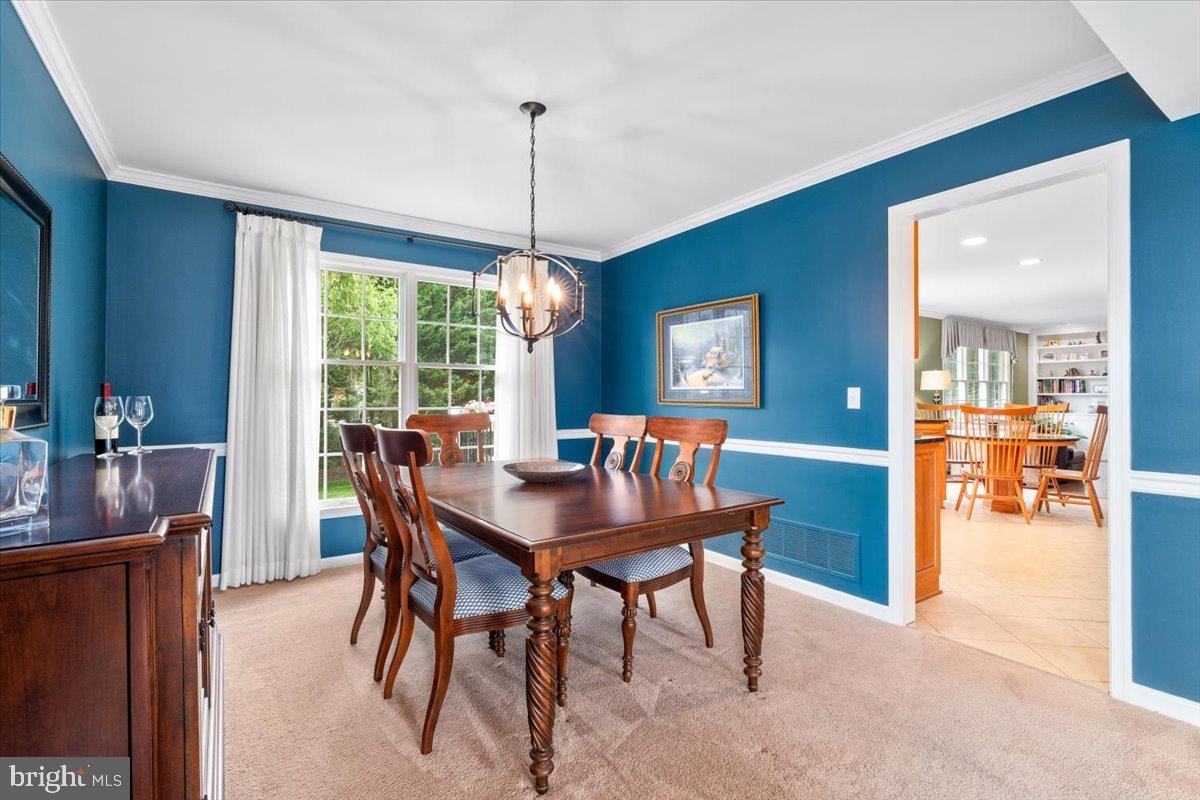 FOXFIELD AT MIDDLETOWN - Residential