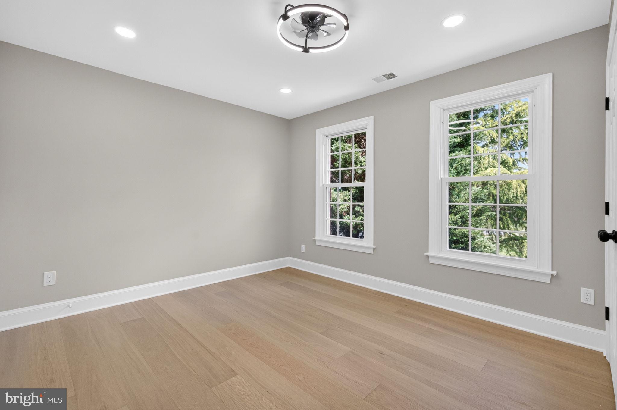 VIRGINIA RUN - Residential