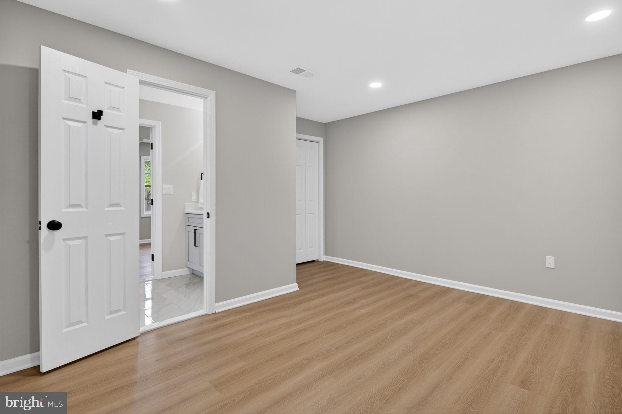 VIRGINIA RUN - Residential