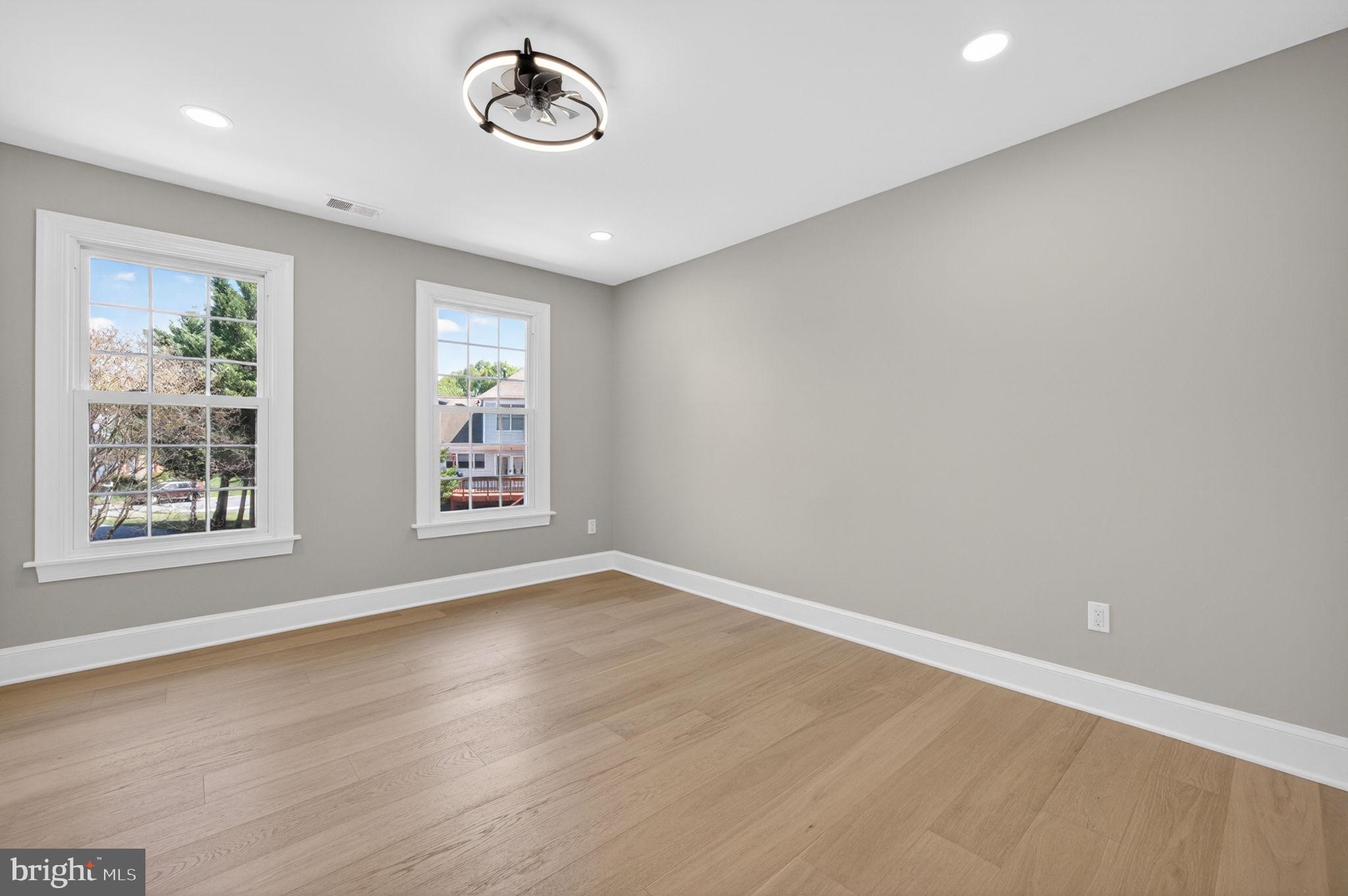 VIRGINIA RUN - Residential