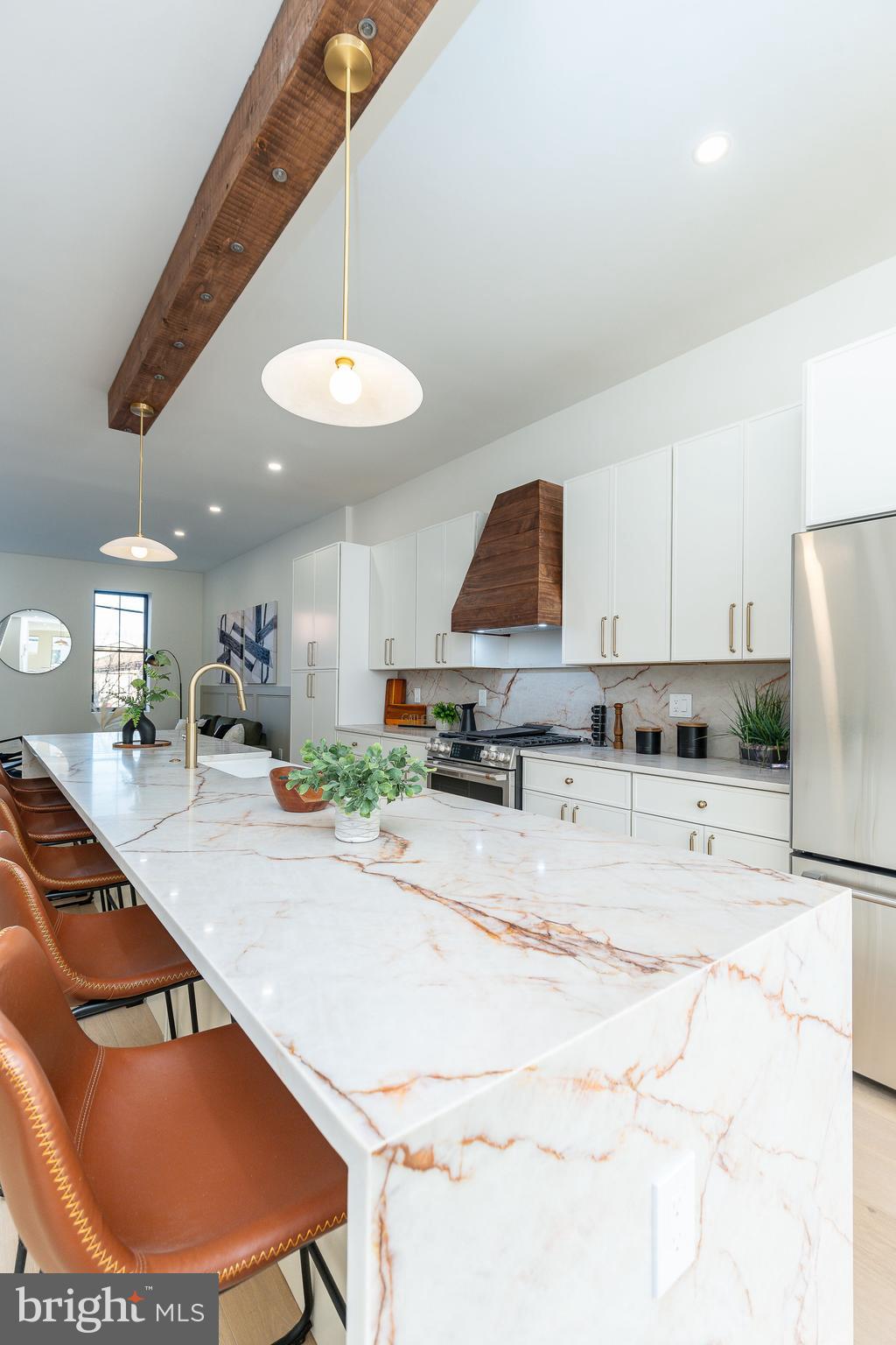 PASSYUNK SQUARE - Residential