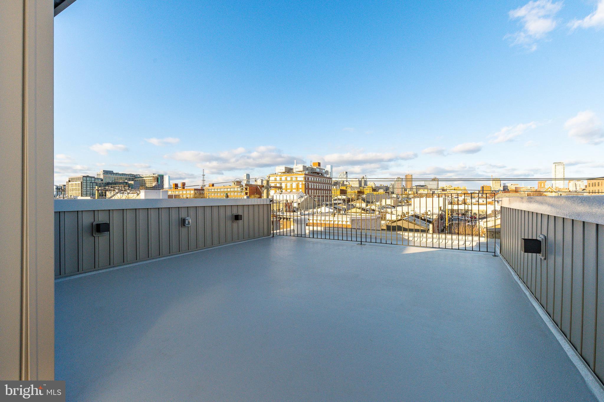 PASSYUNK SQUARE - Residential