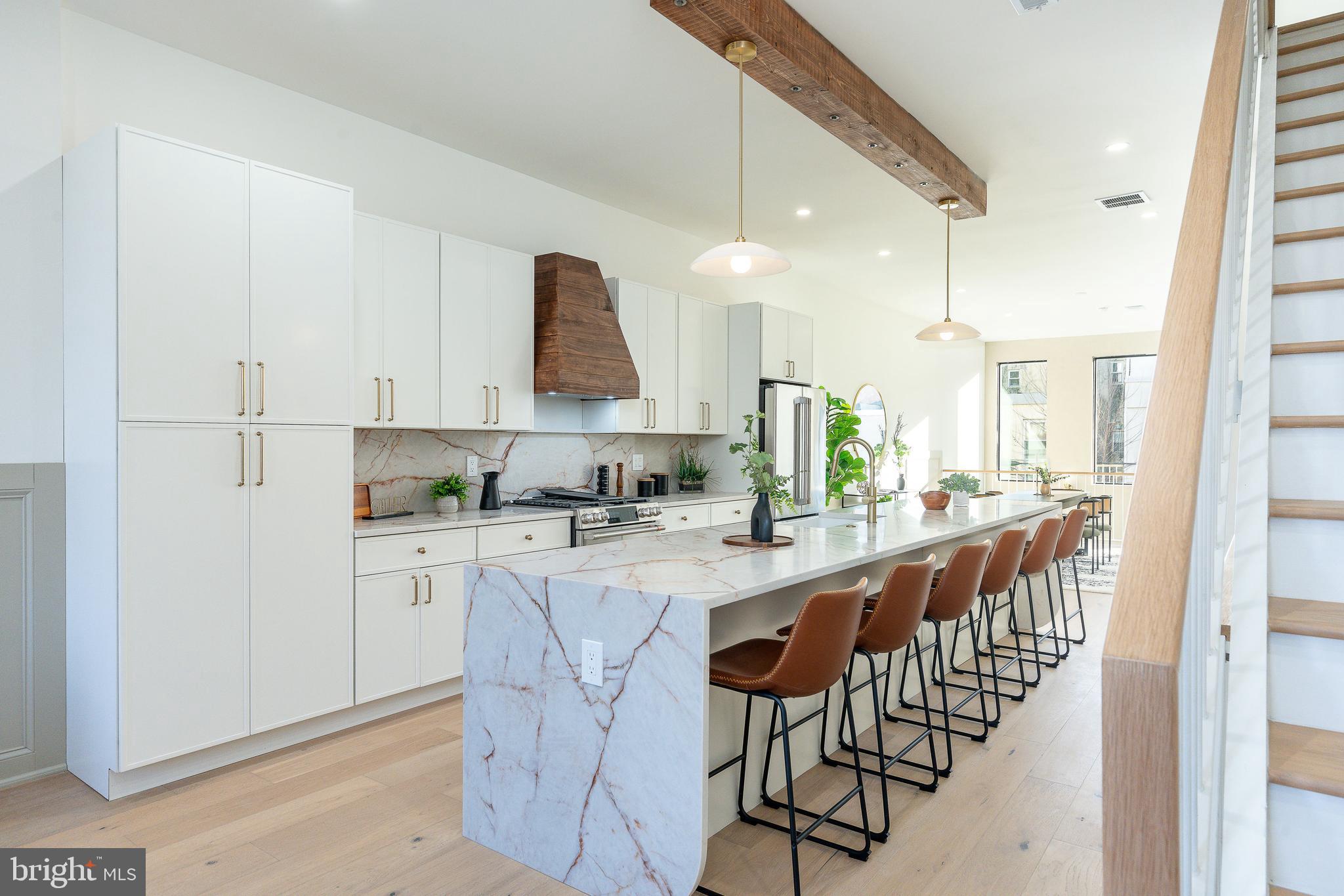 PASSYUNK SQUARE - Residential