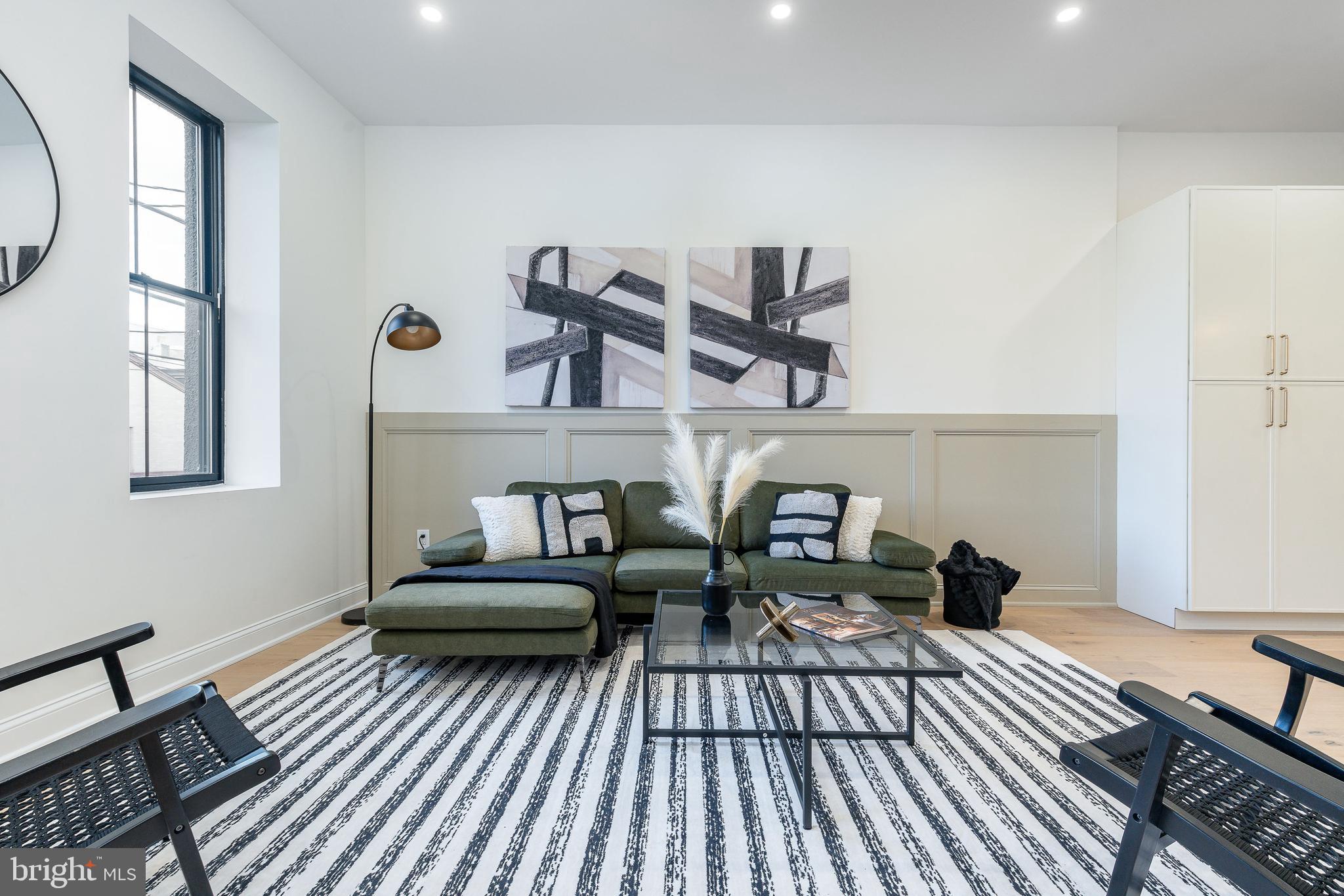 PASSYUNK SQUARE - Residential