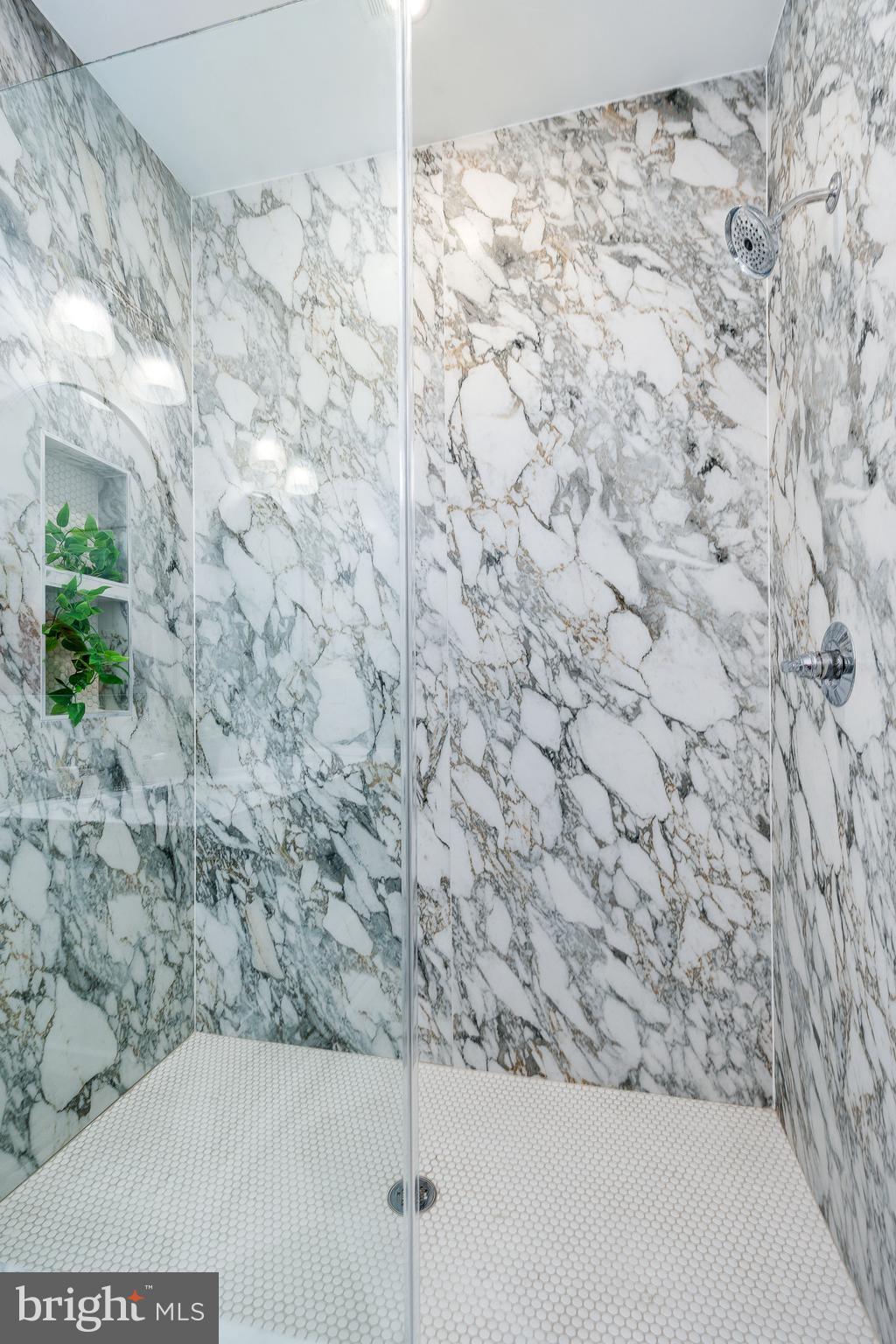 PASSYUNK SQUARE - Residential