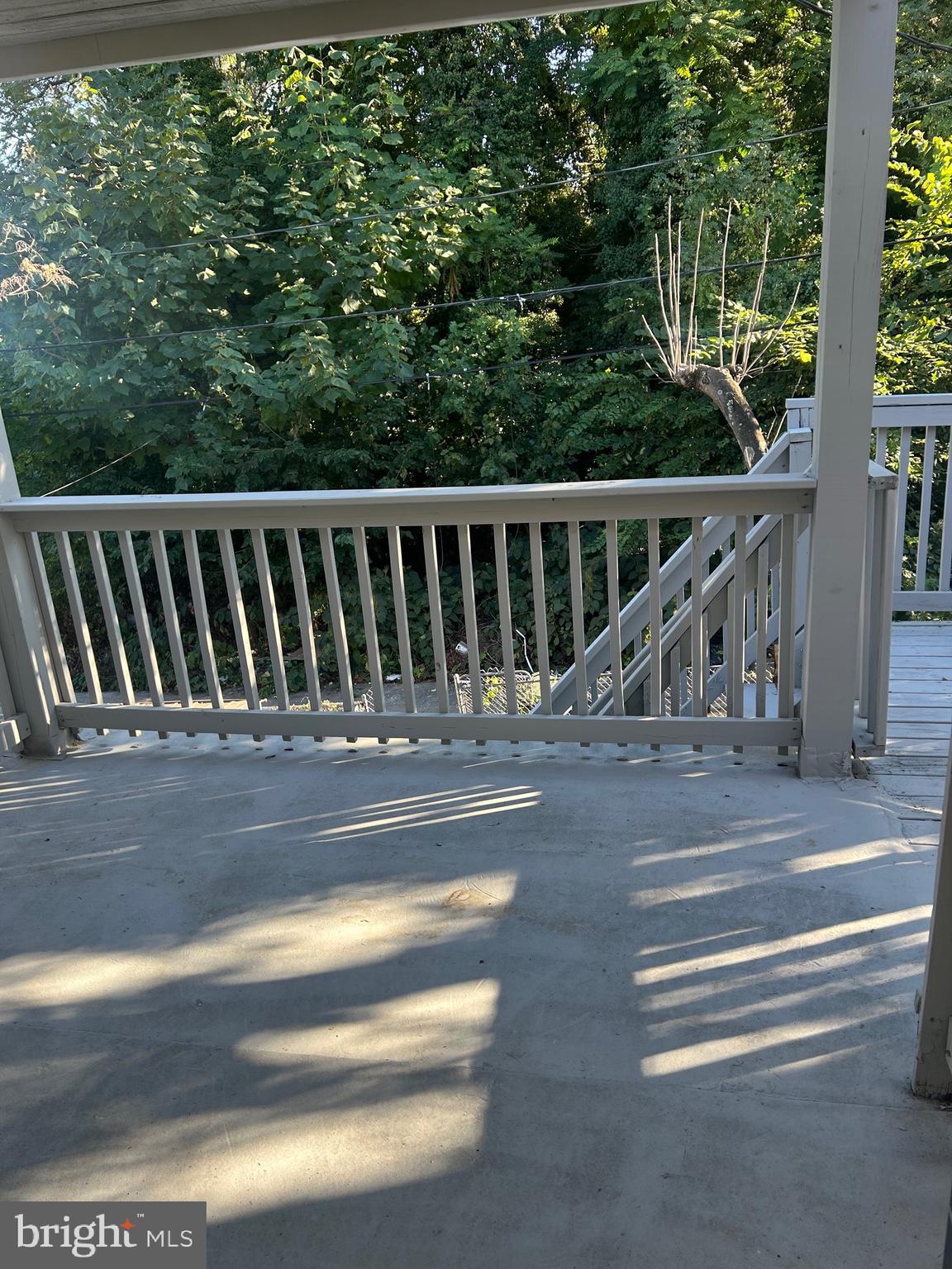 FALLSTAFF - Residential Lease