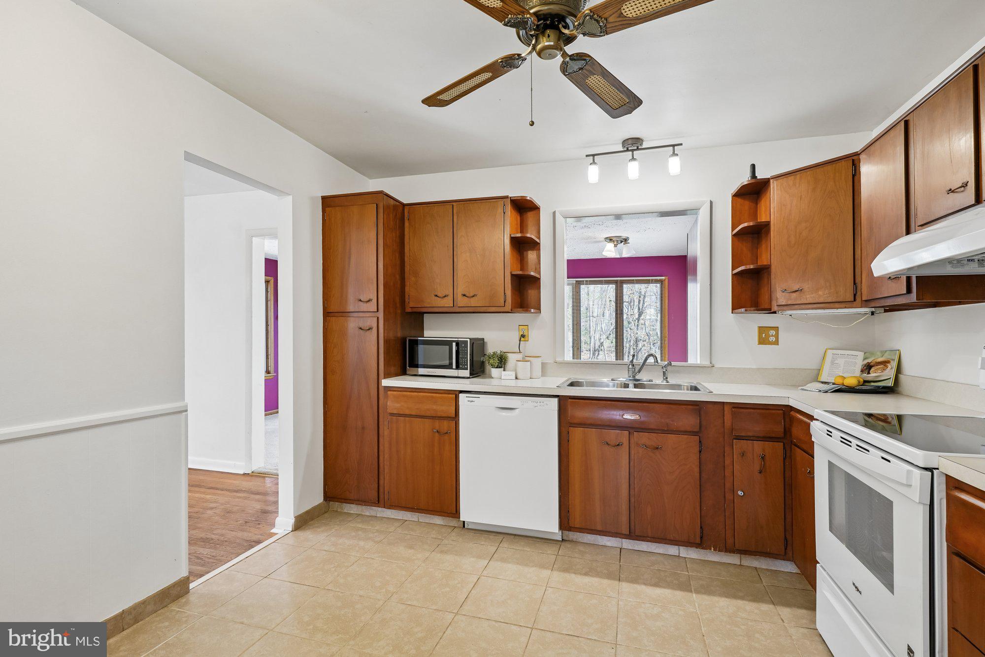 WALNUT HILLS LA PLATA - Residential