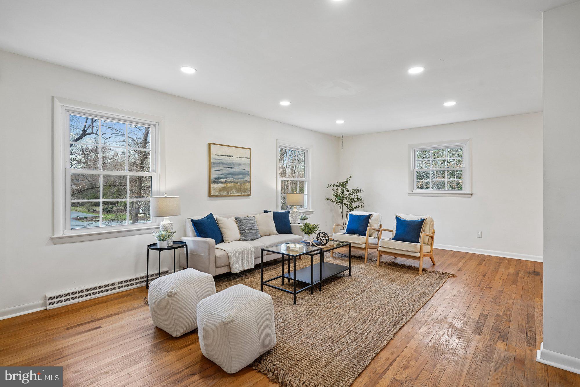 WALNUT HILLS LA PLATA - Residential