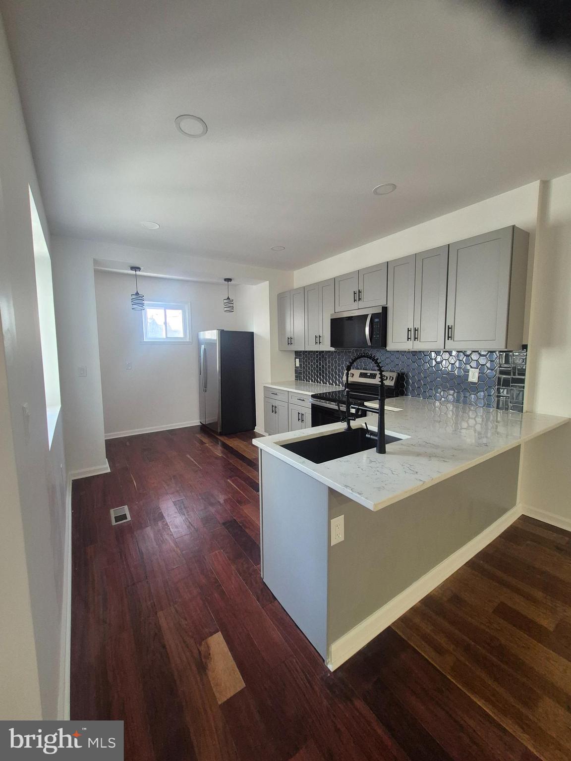 OVERBROOK - Residential