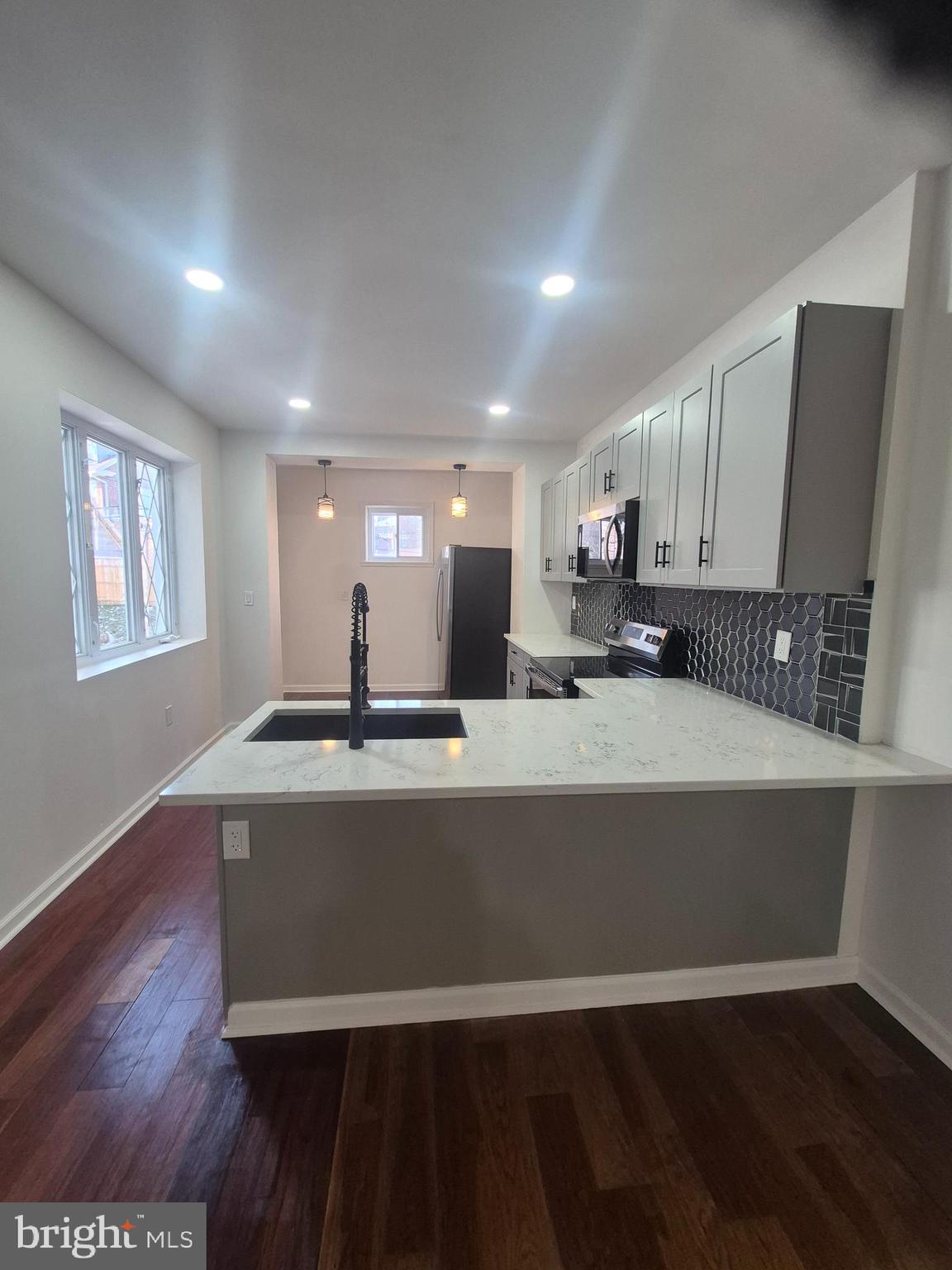 OVERBROOK - Residential