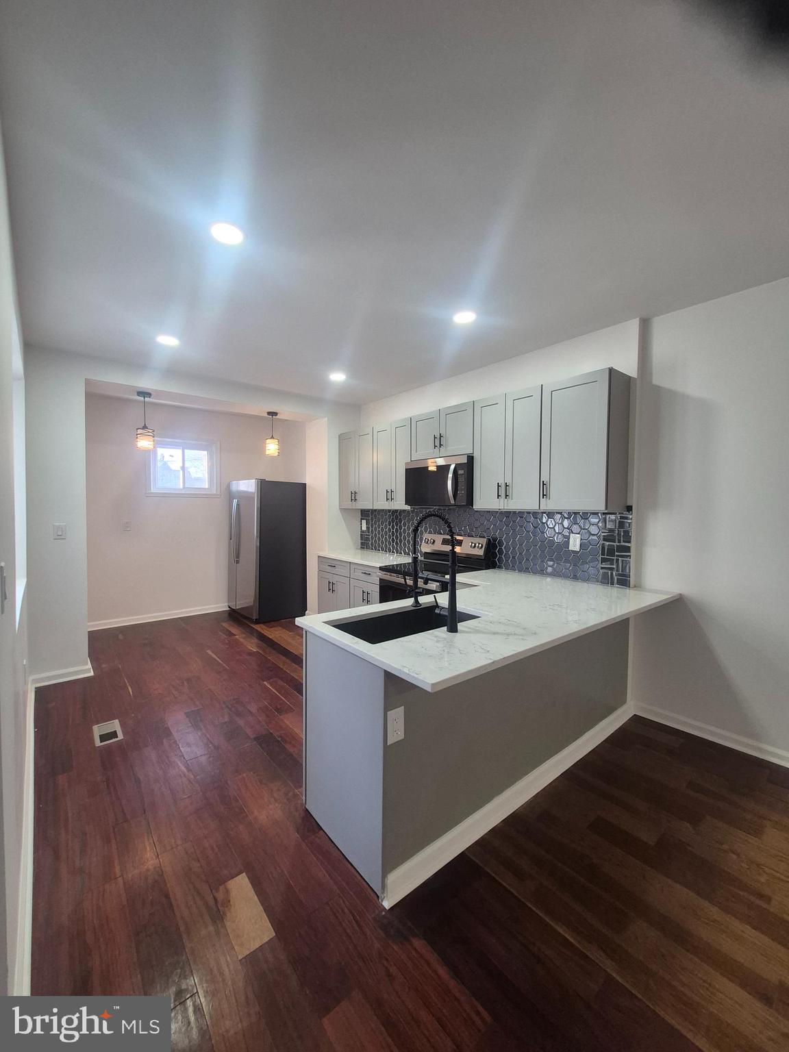 OVERBROOK - Residential