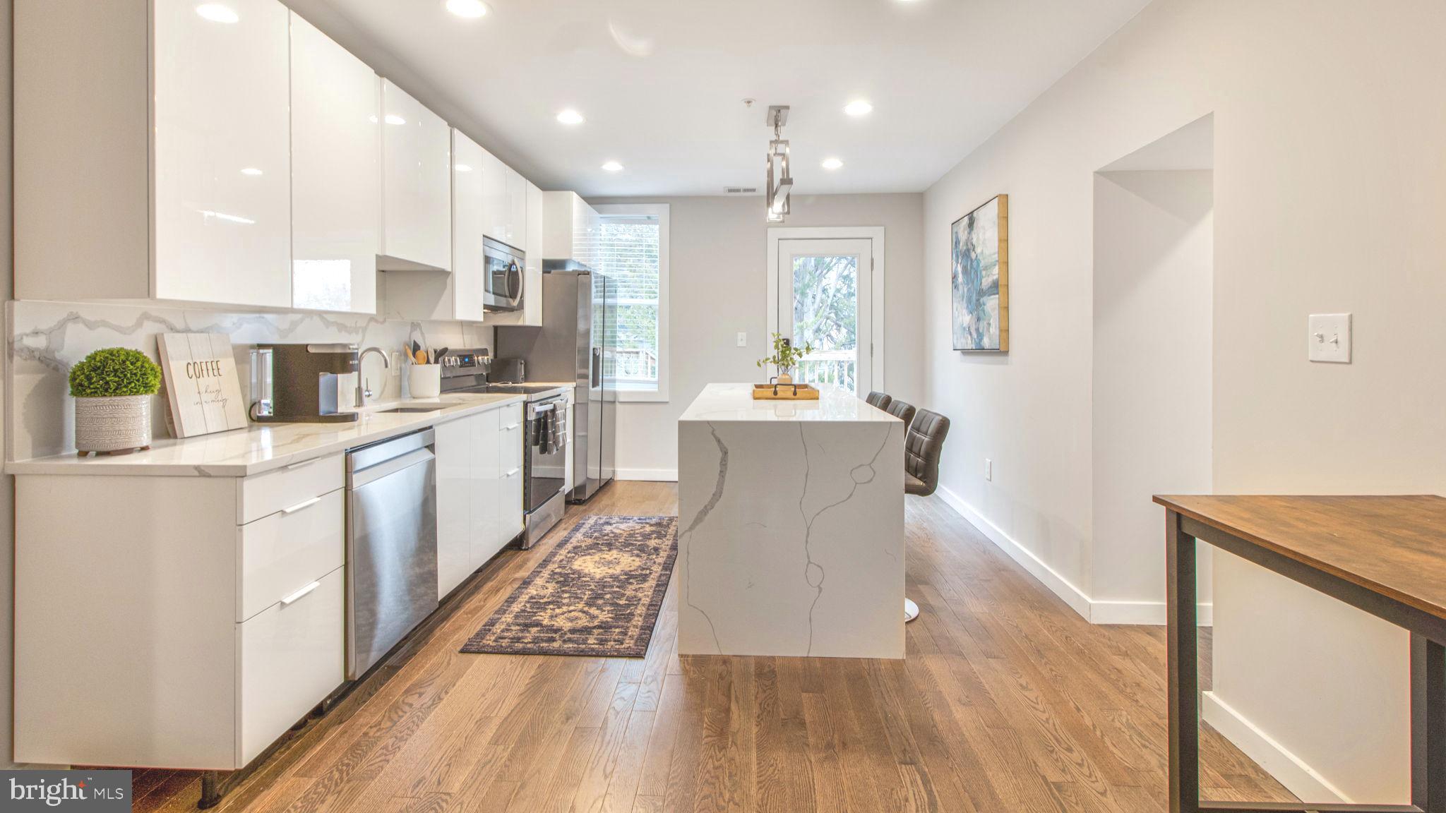 1414 PENNSYLVANIA AVENUE 1416 SE