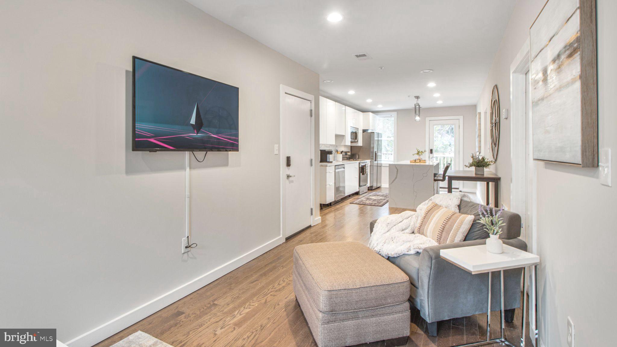 1414 PENNSYLVANIA AVENUE 1416 SE