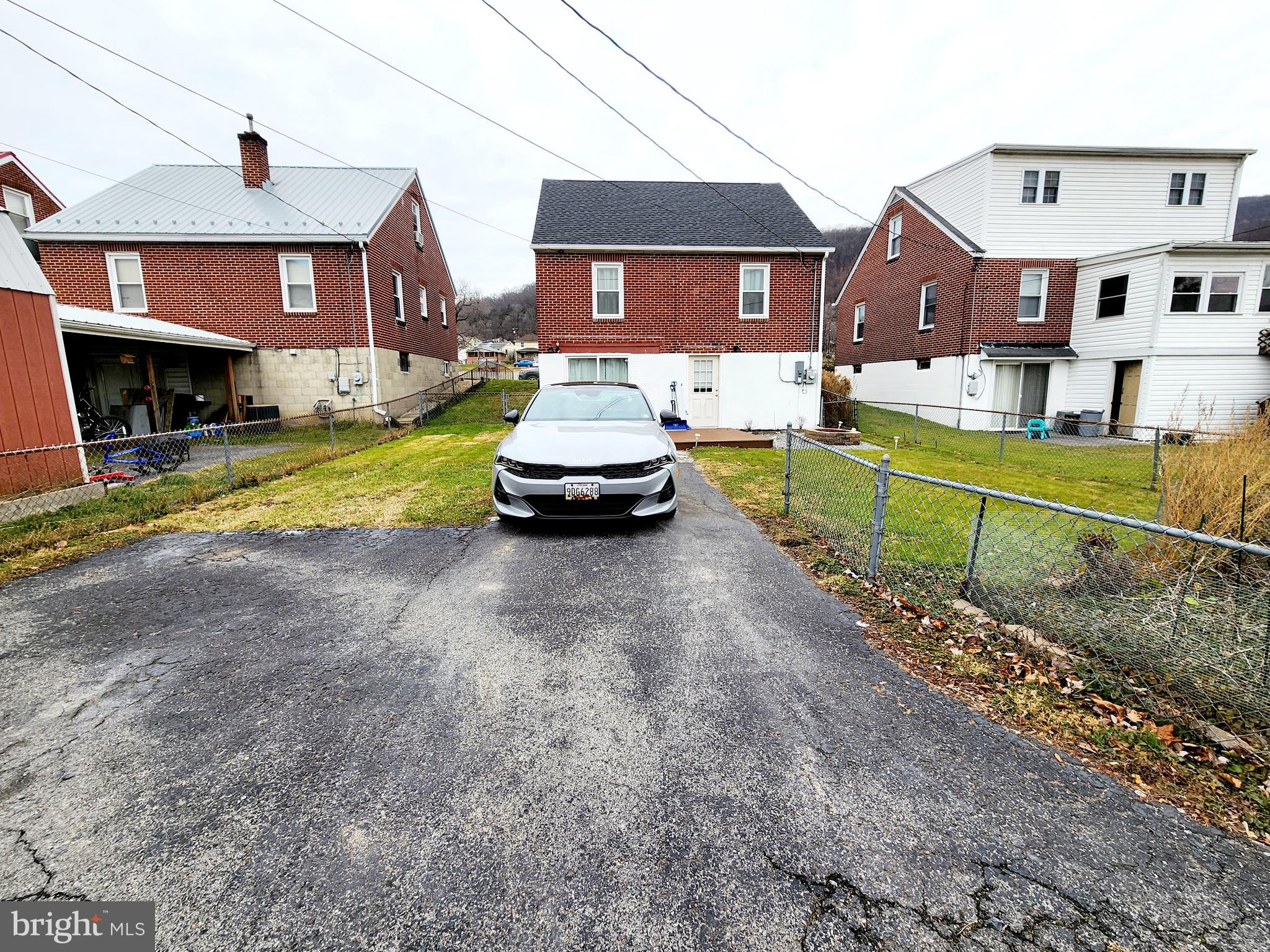 BOWLING GREEN - Residential