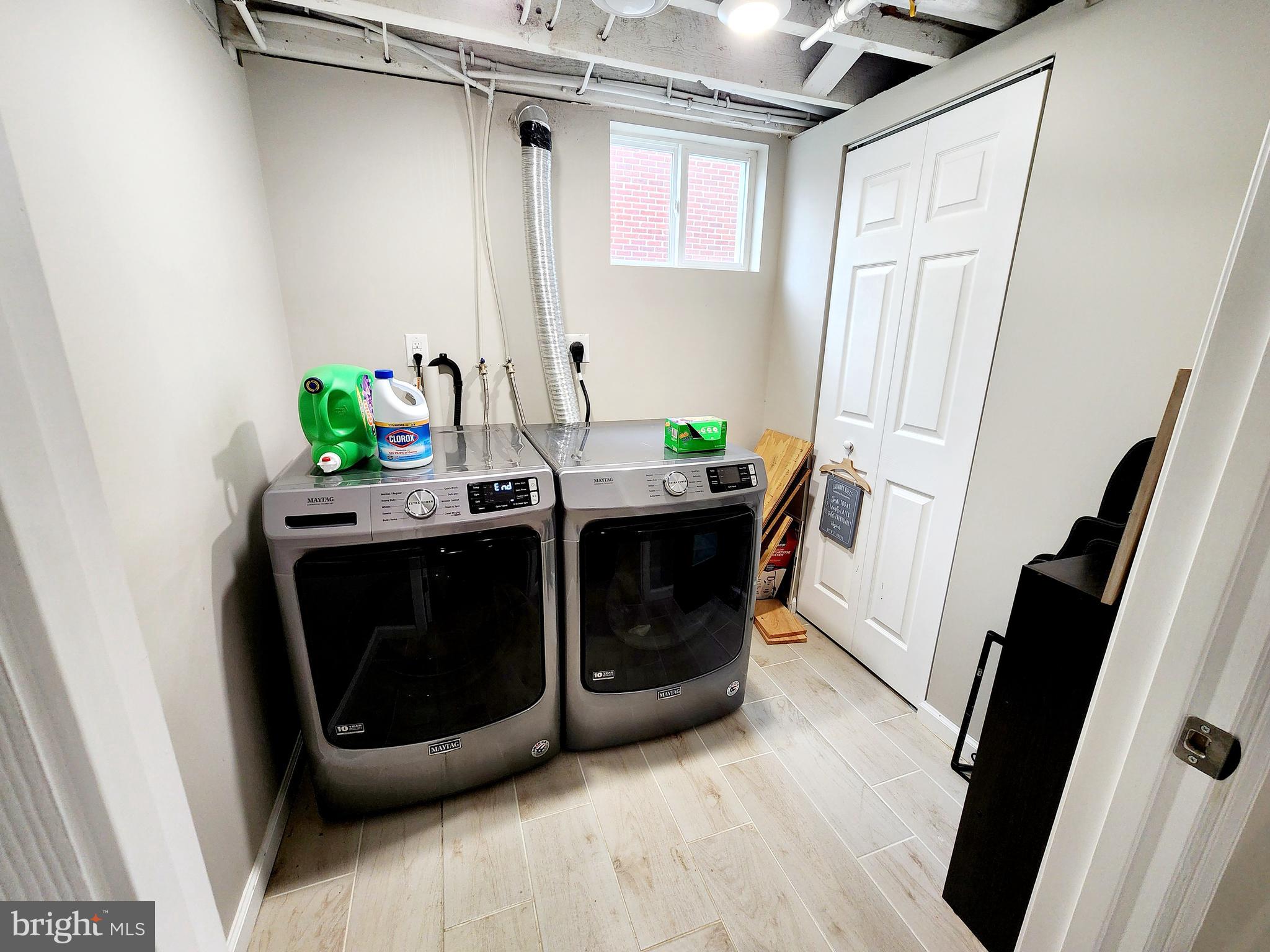 BOWLING GREEN - Residential