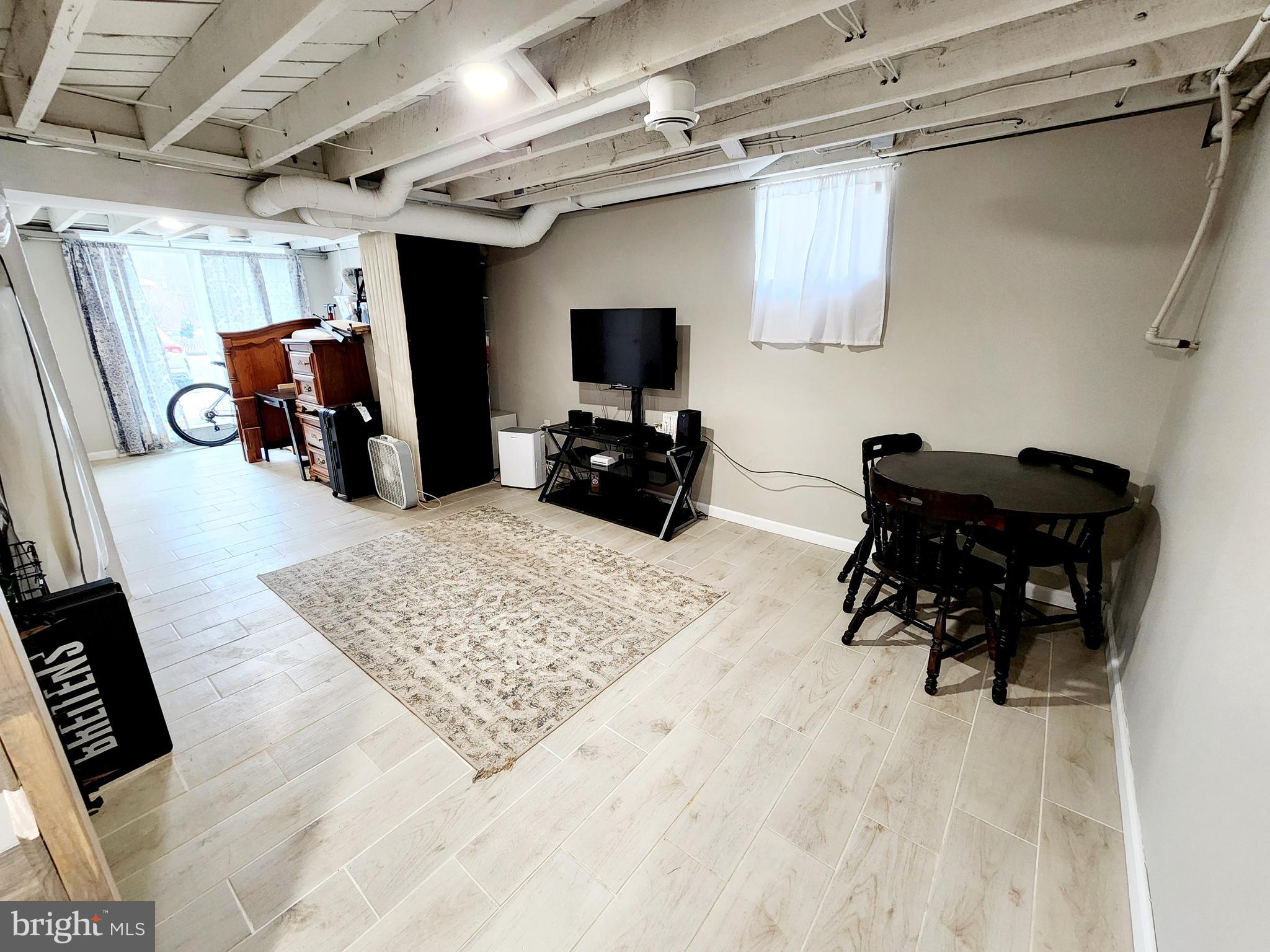 BOWLING GREEN - Residential