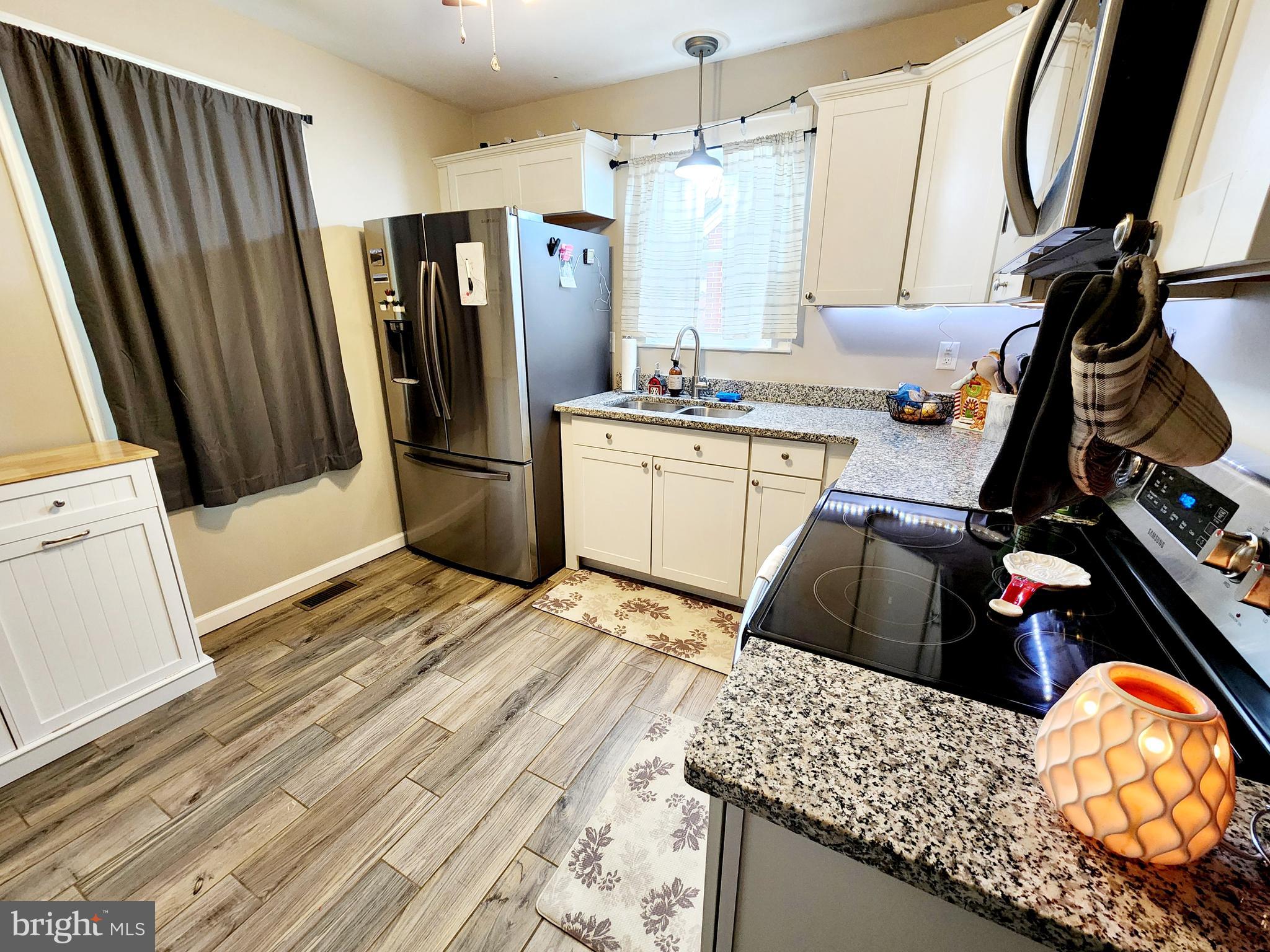 BOWLING GREEN - Residential