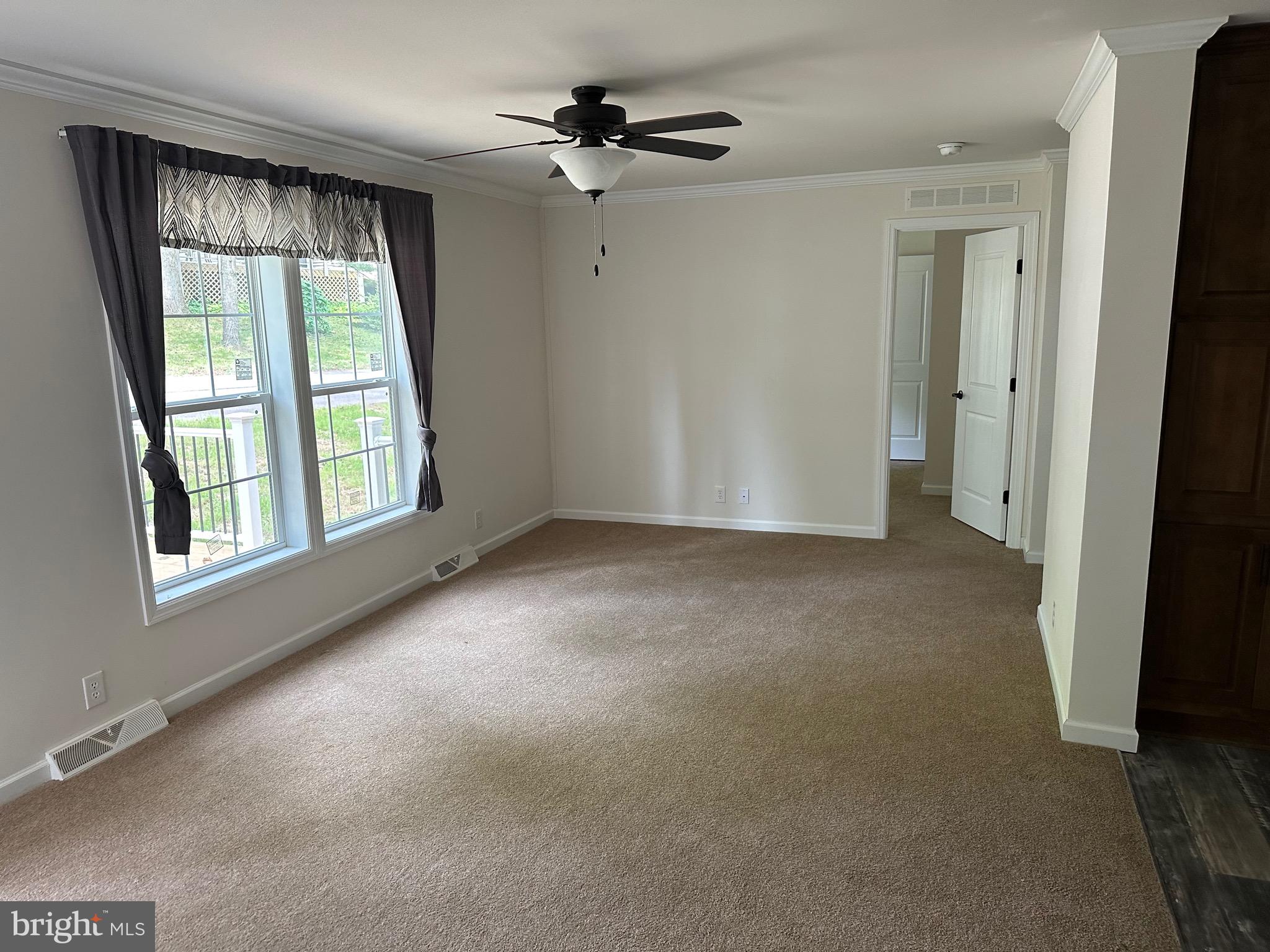 MELODYLAKESCNTRYCLUB - Residential