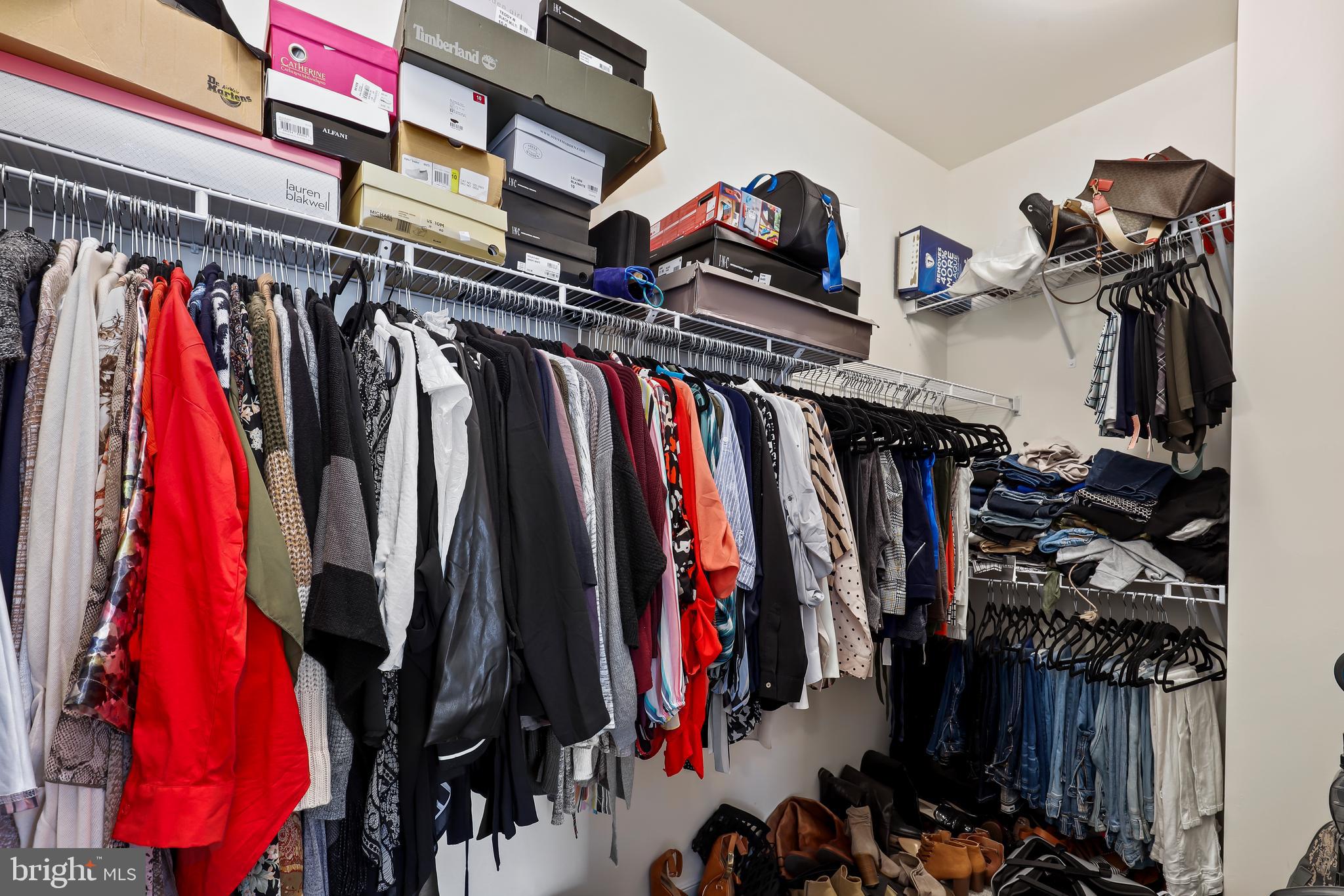 COURTYARDS AT COLONIAL FORGE - Residential