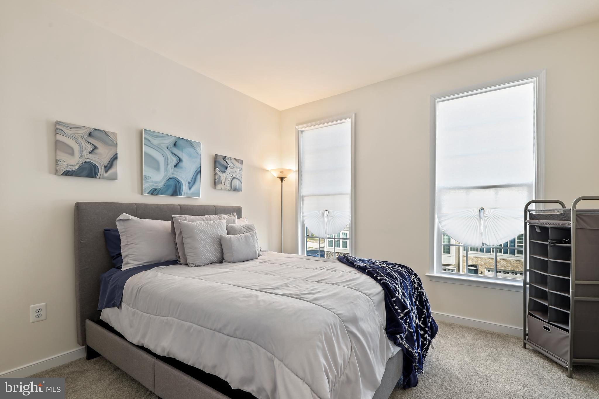 COURTYARDS AT COLONIAL FORGE - Residential