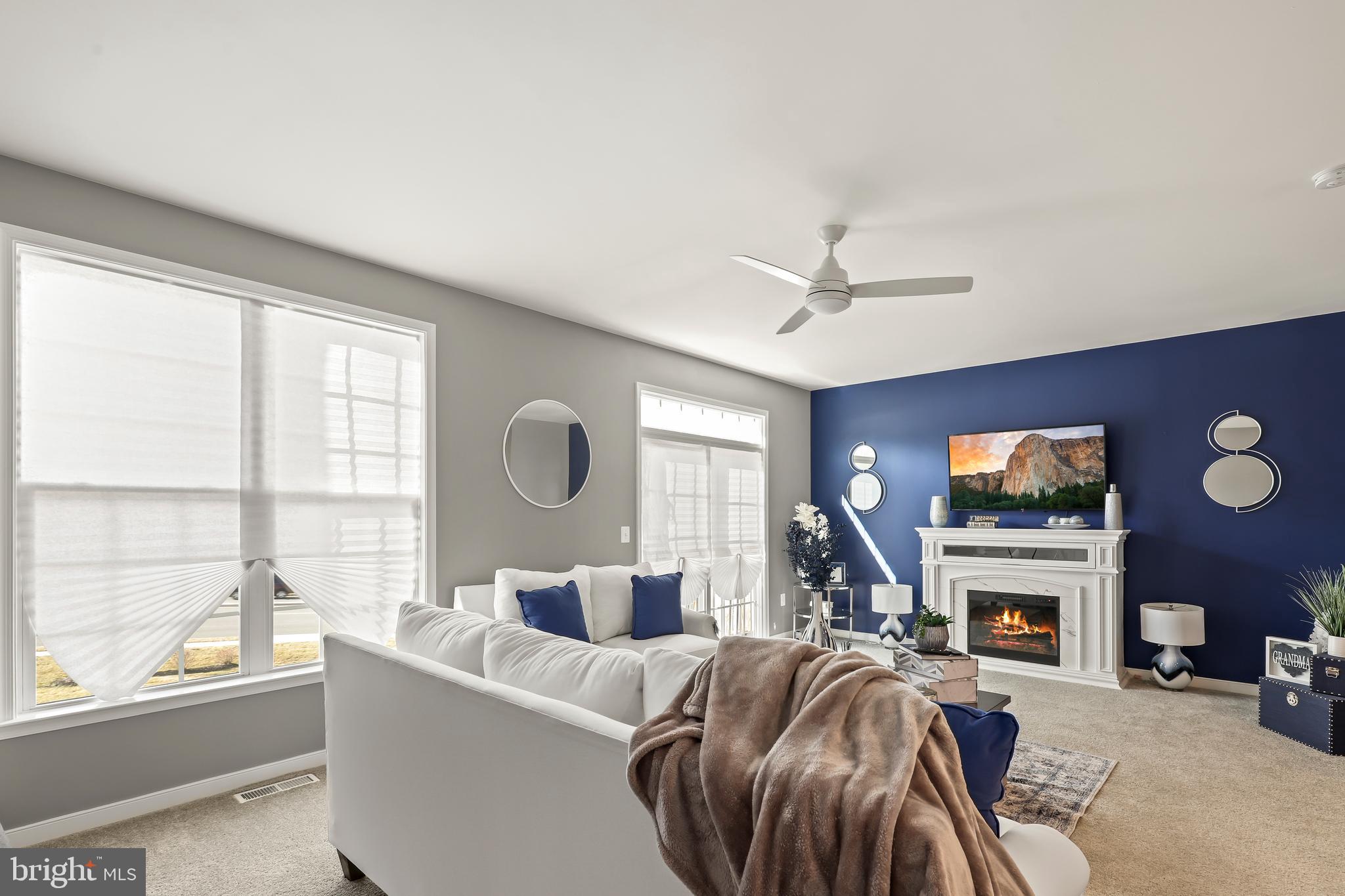 COURTYARDS AT COLONIAL FORGE - Residential