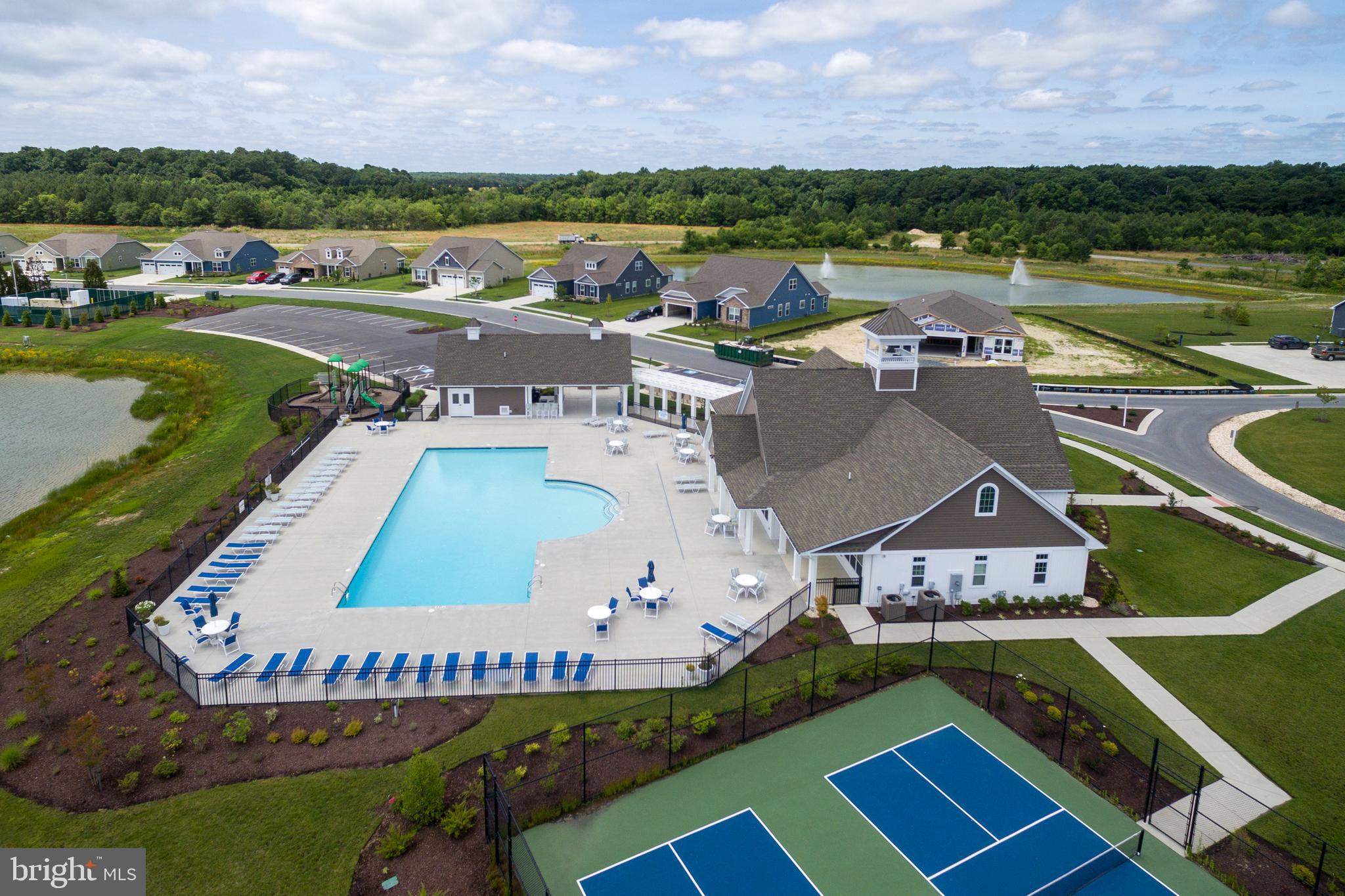 WOODFIELD PRESERVE - Residential