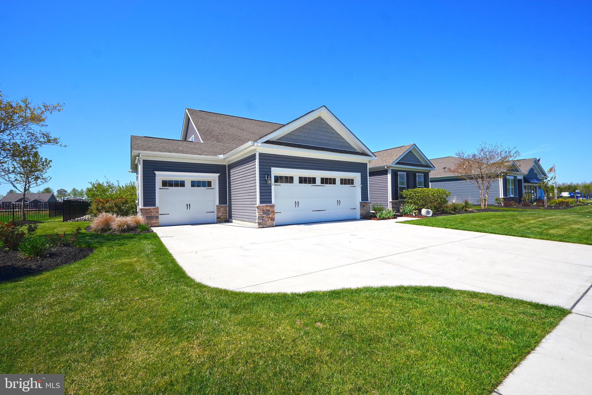 WOODFIELD PRESERVE - Residential