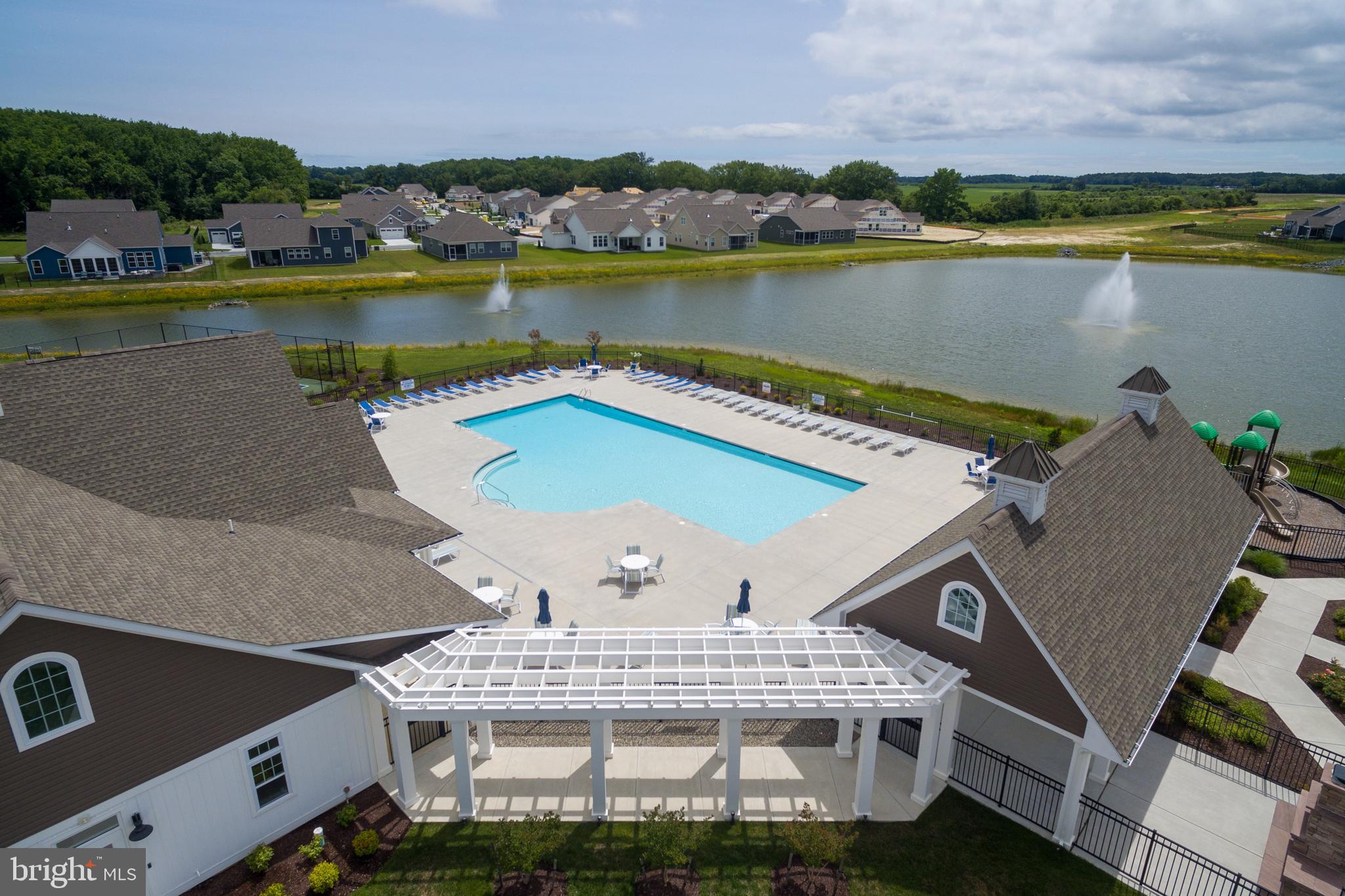 WOODFIELD PRESERVE - Residential