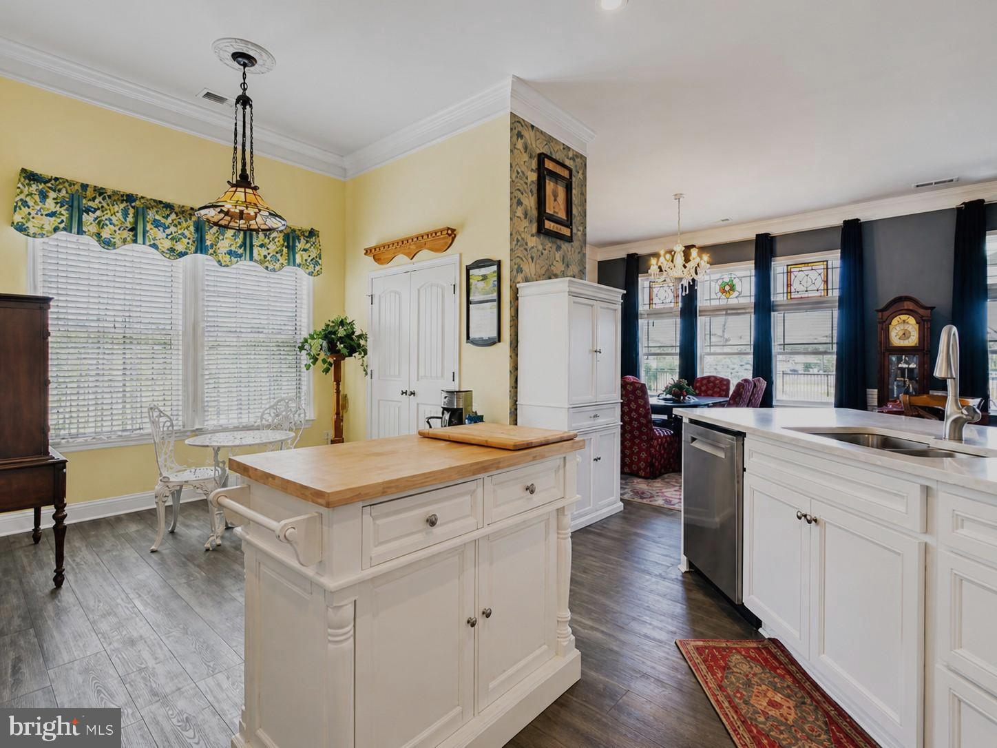 WOODFIELD PRESERVE - Residential