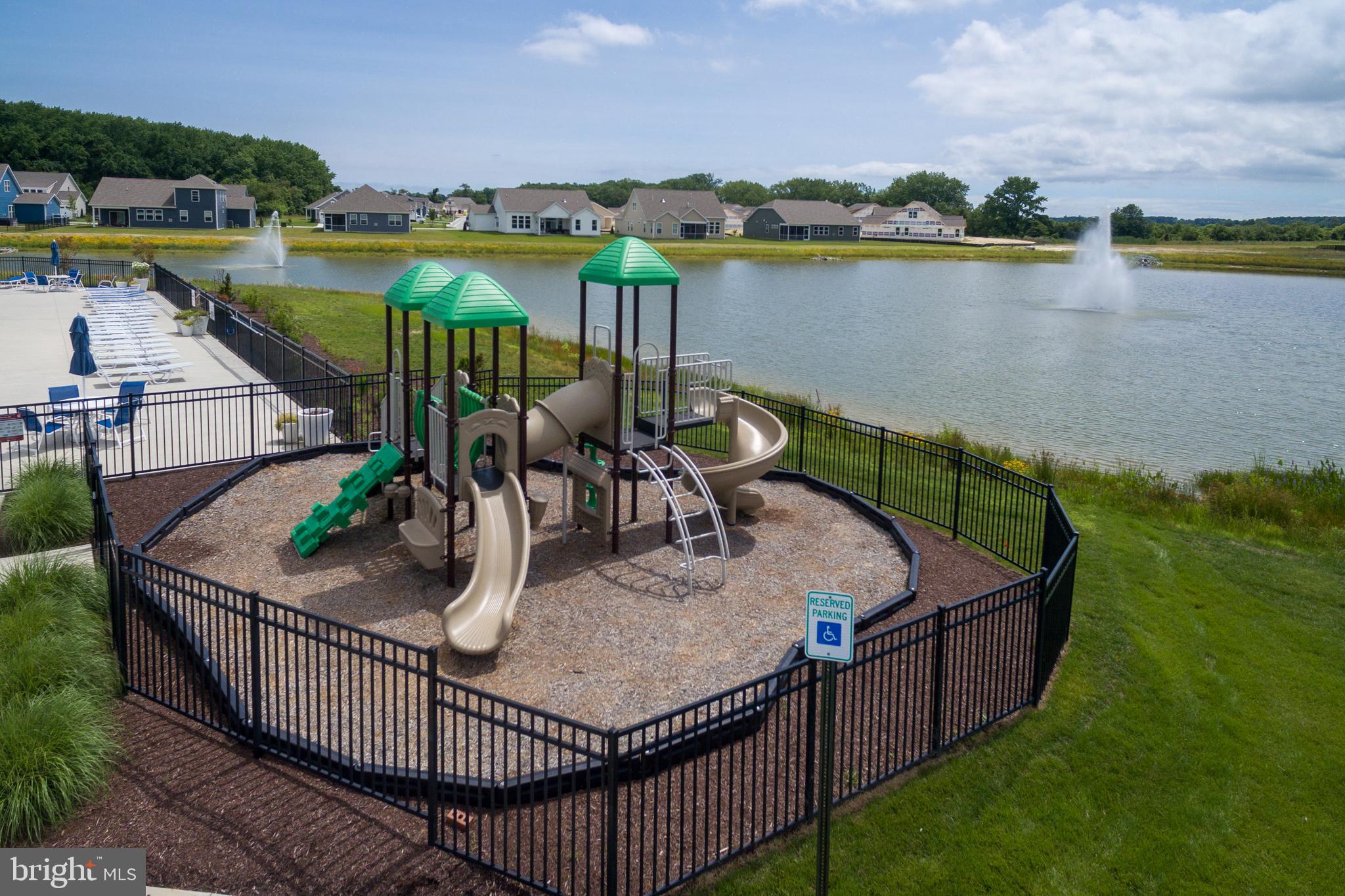 WOODFIELD PRESERVE - Residential