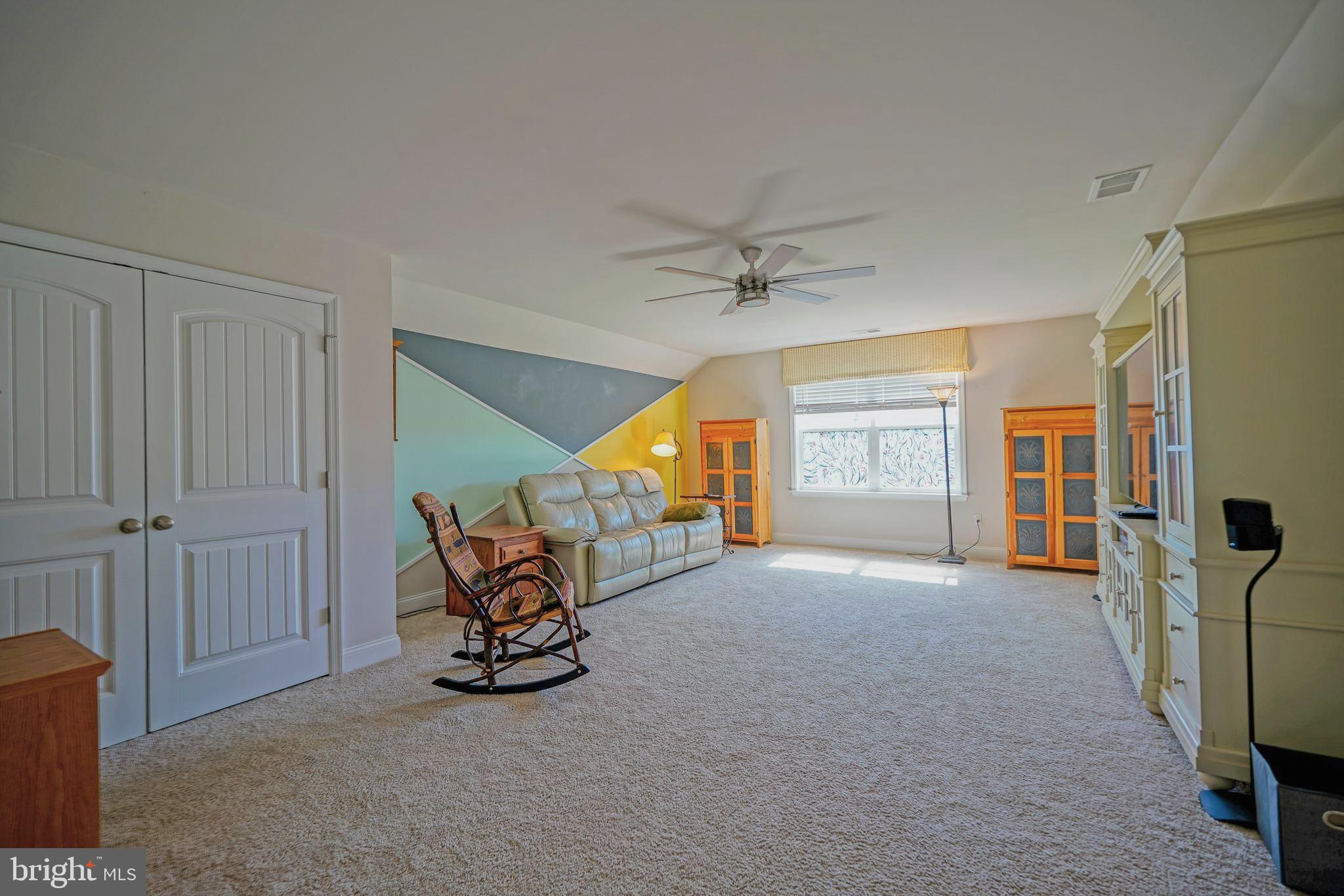 WOODFIELD PRESERVE - Residential