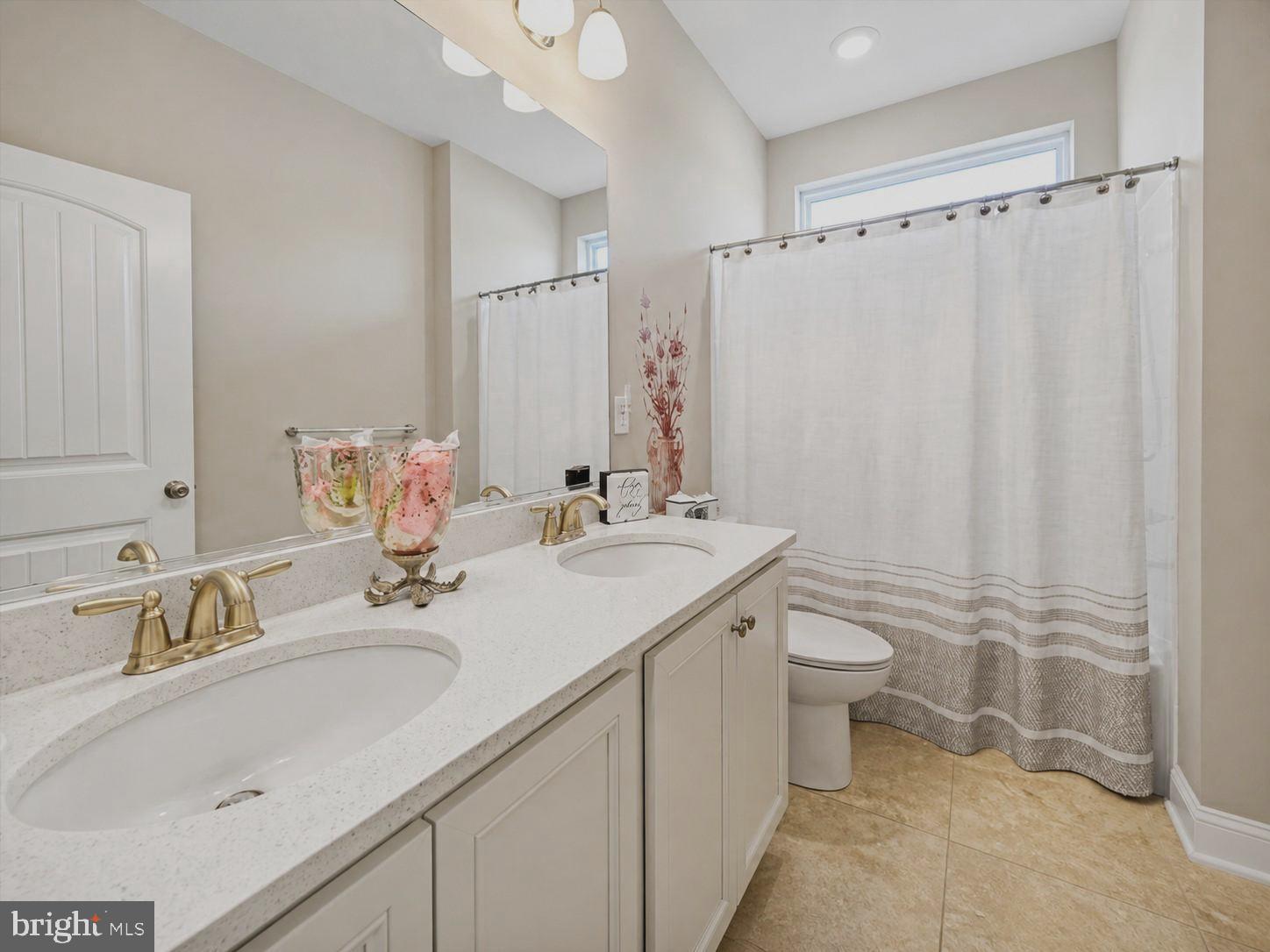 WOODFIELD PRESERVE - Residential
