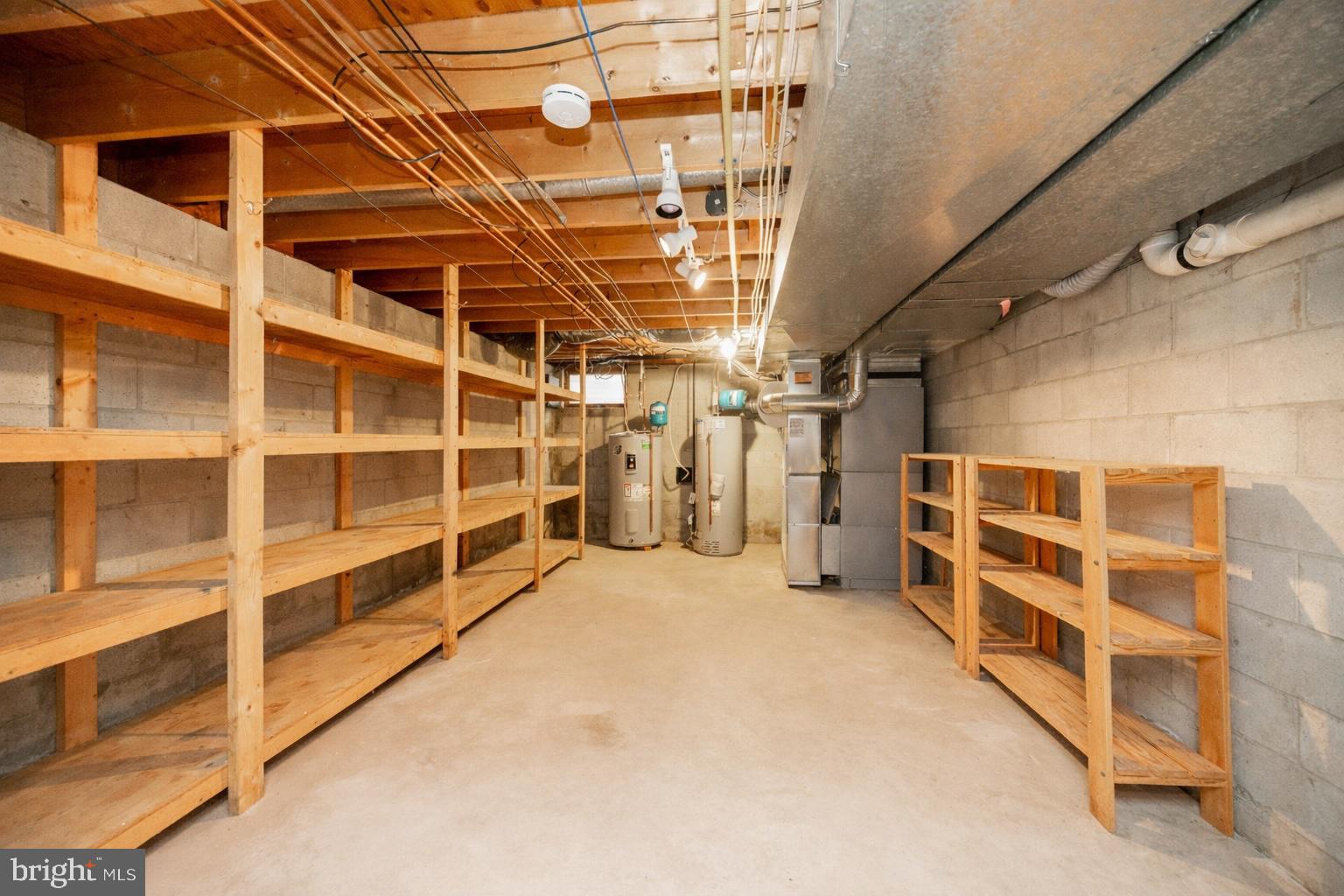 BROOKSIDE FARMS - Residential