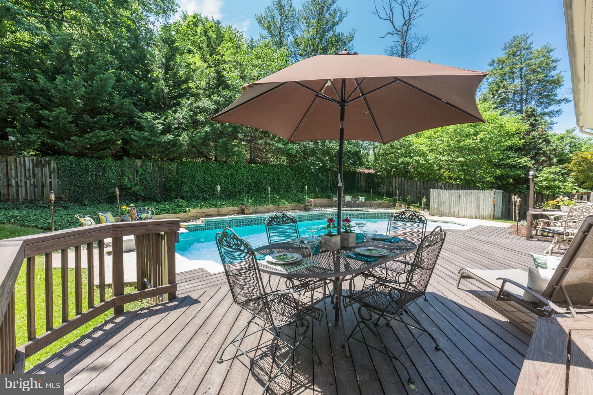 GRAYS OAKTON - Residential