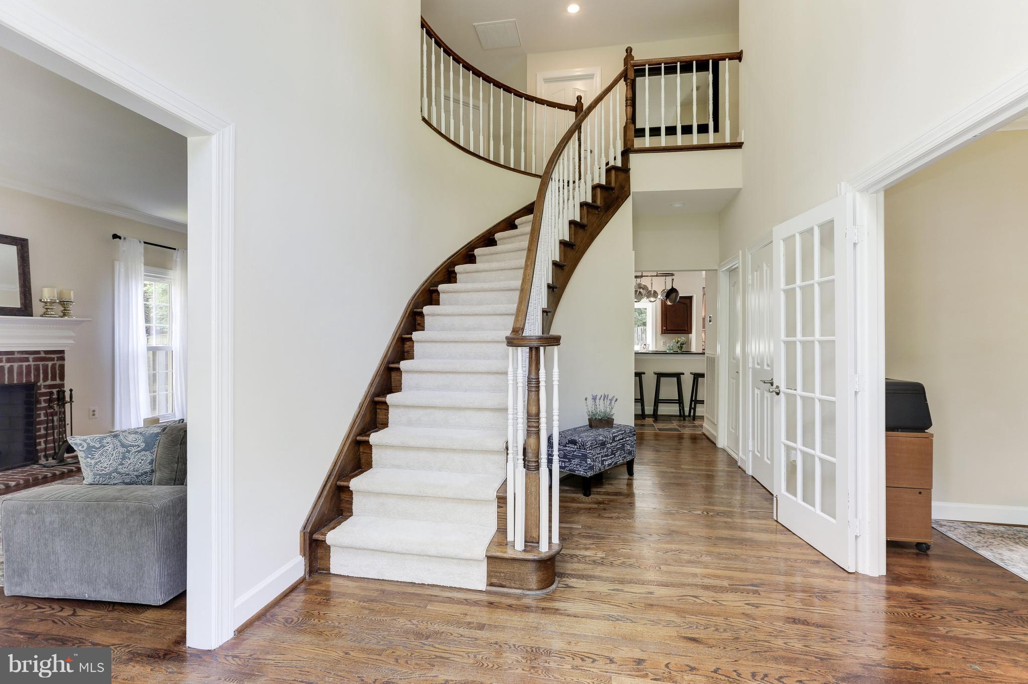 GRAYS OAKTON - Residential