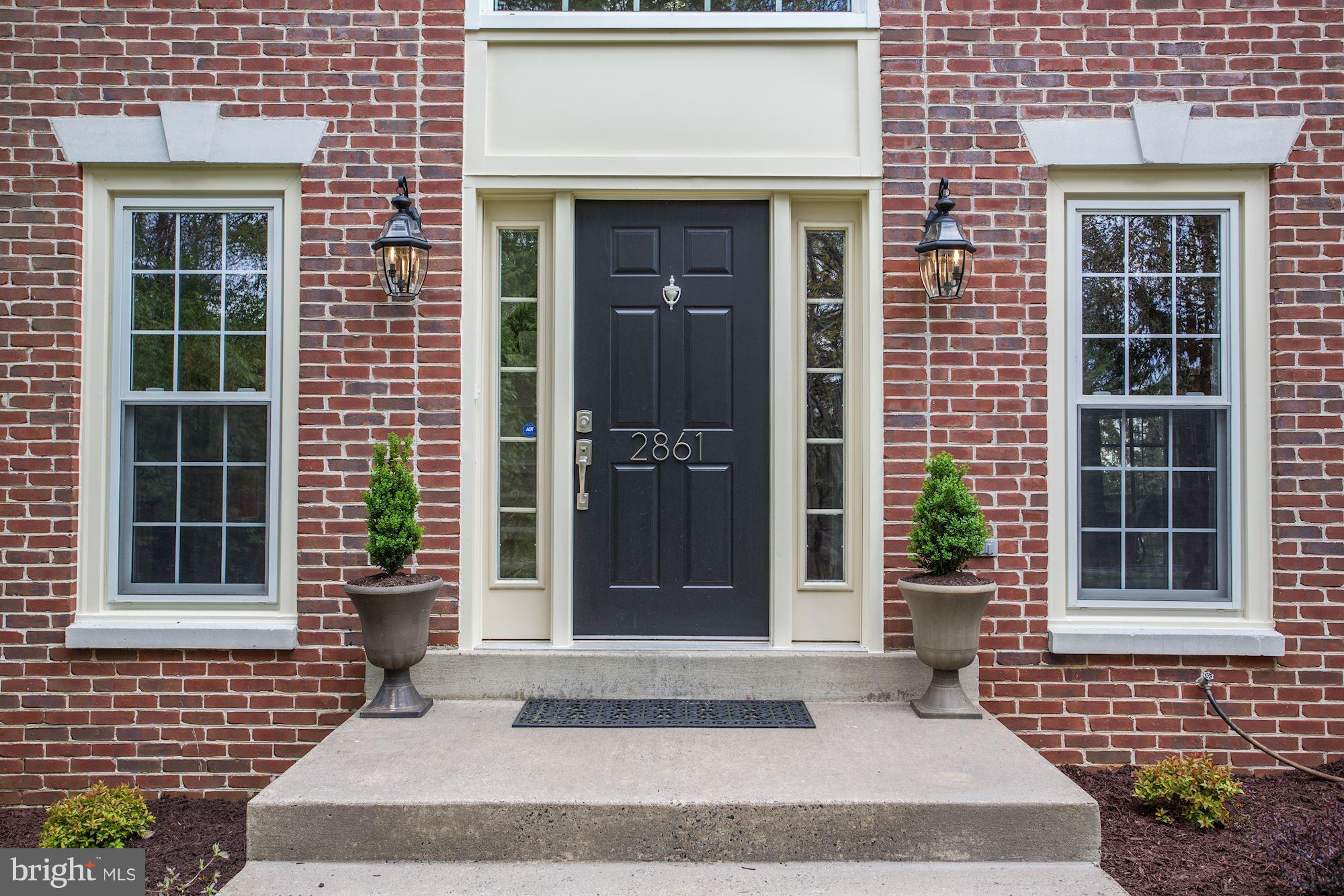 GRAYS OAKTON - Residential