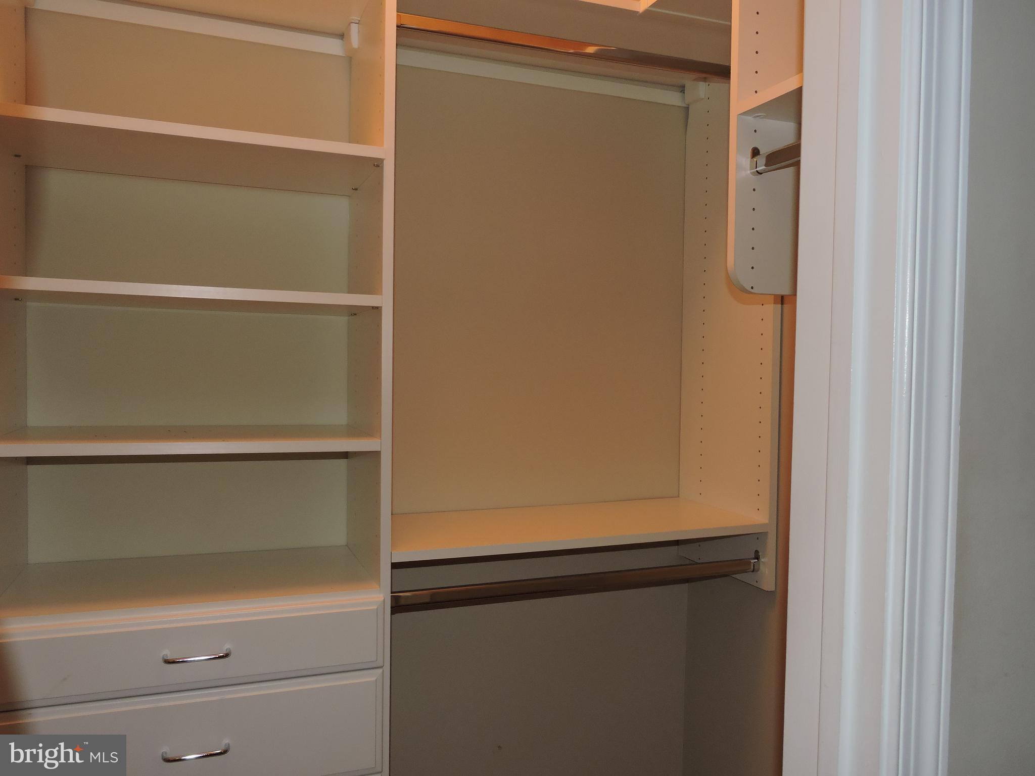 HUNTINGDON PLACE - Residential