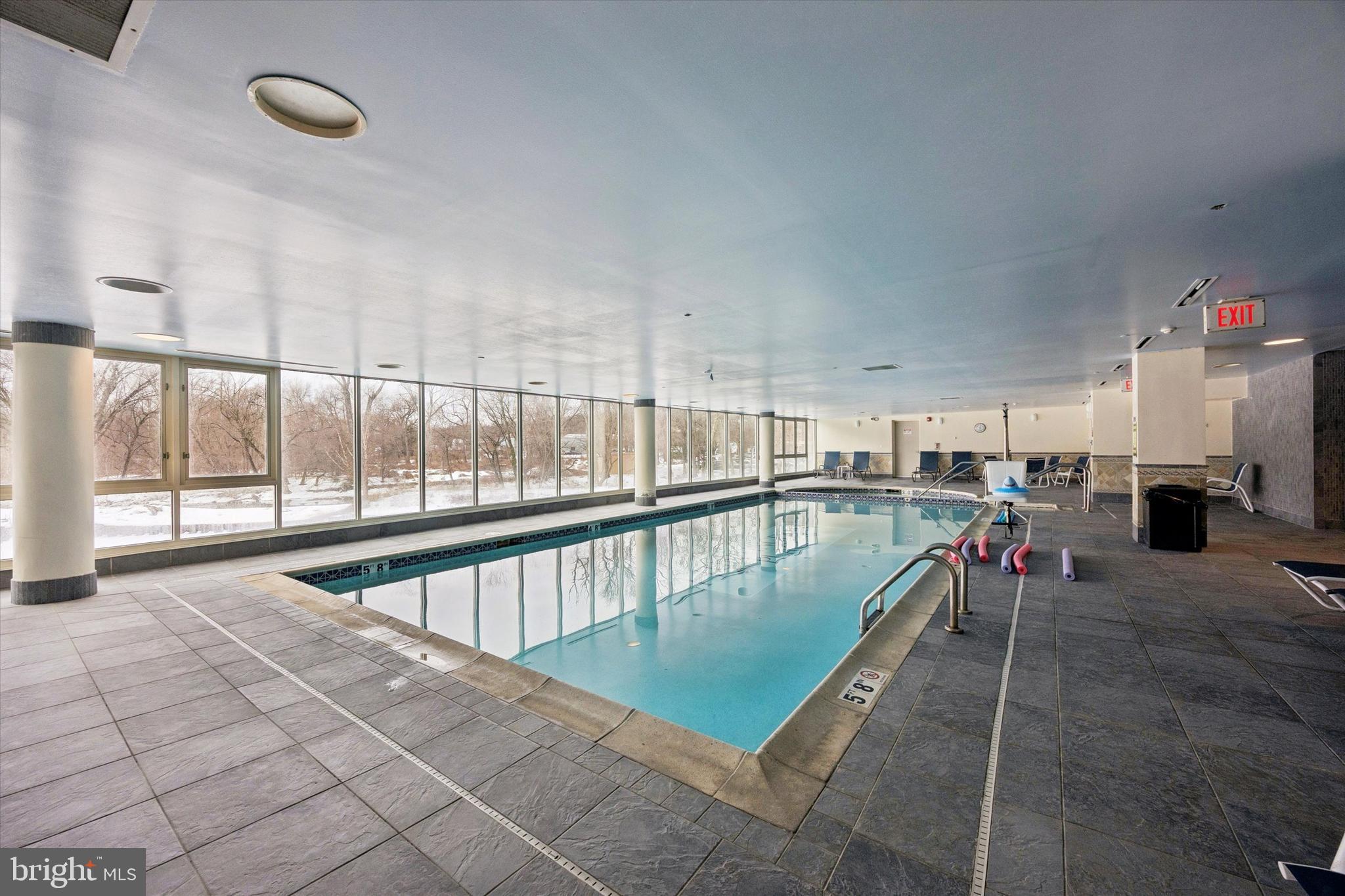 HUNTINGDON PLACE - Residential