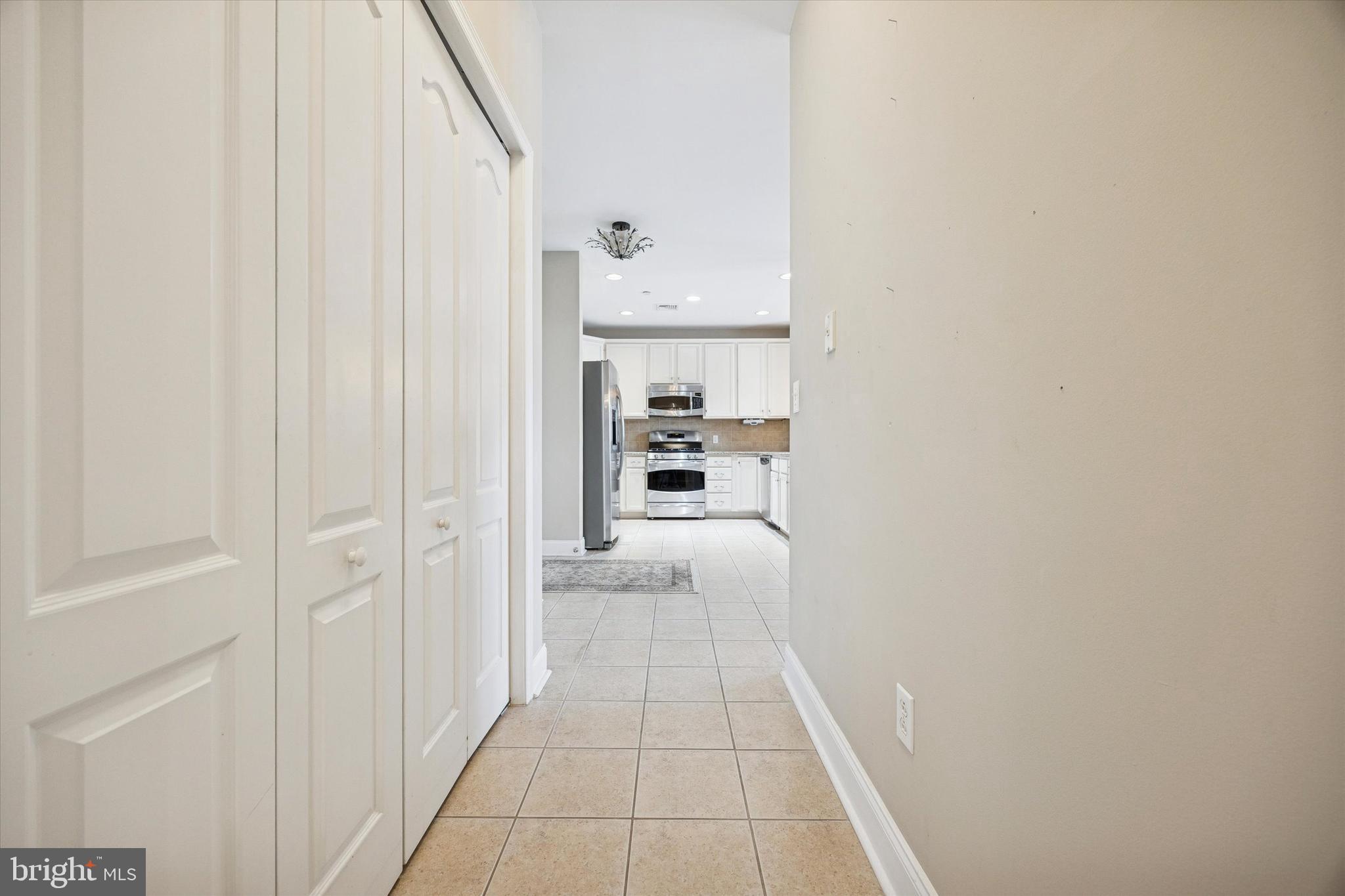 HUNTINGDON PLACE - Residential