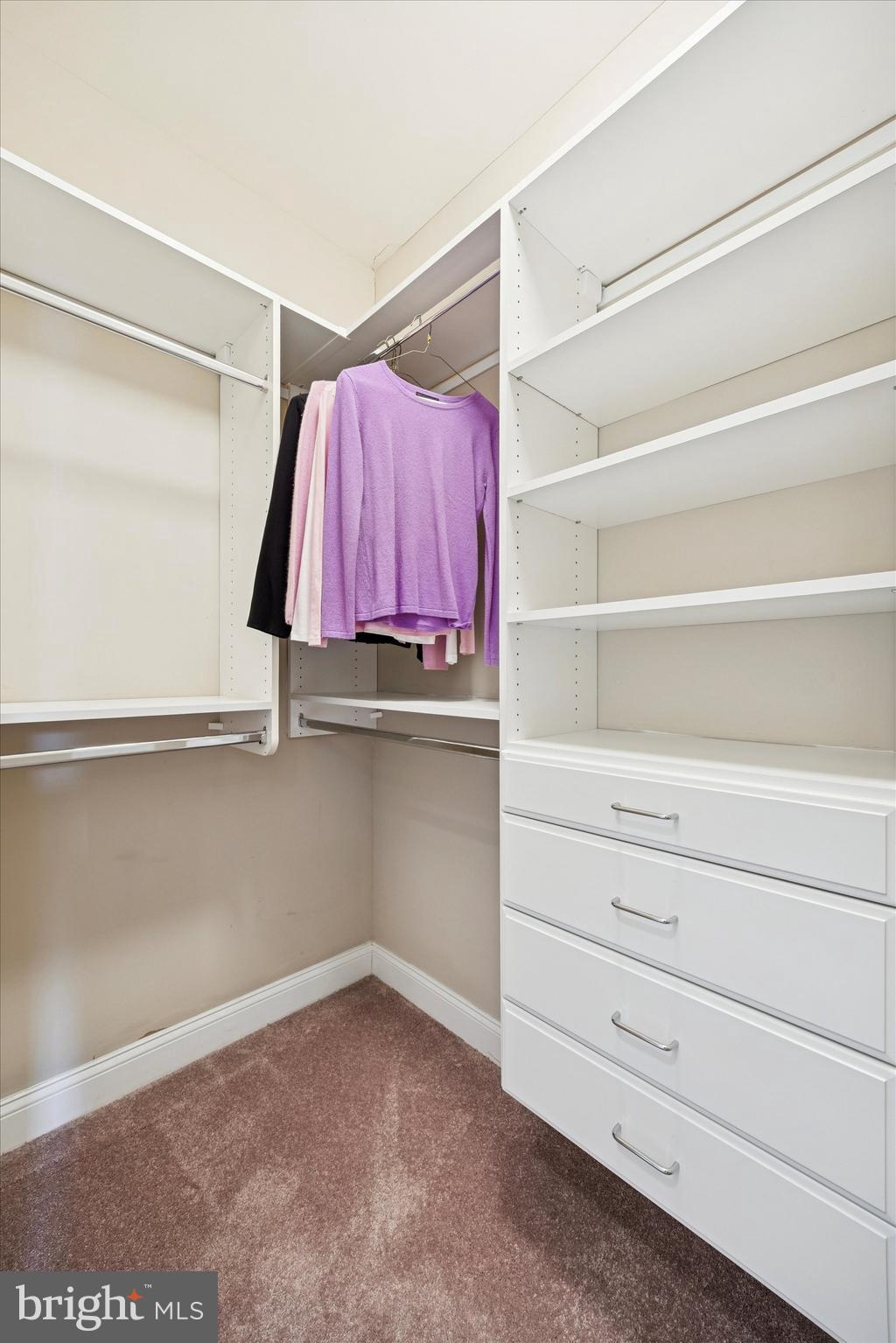 HUNTINGDON PLACE - Residential