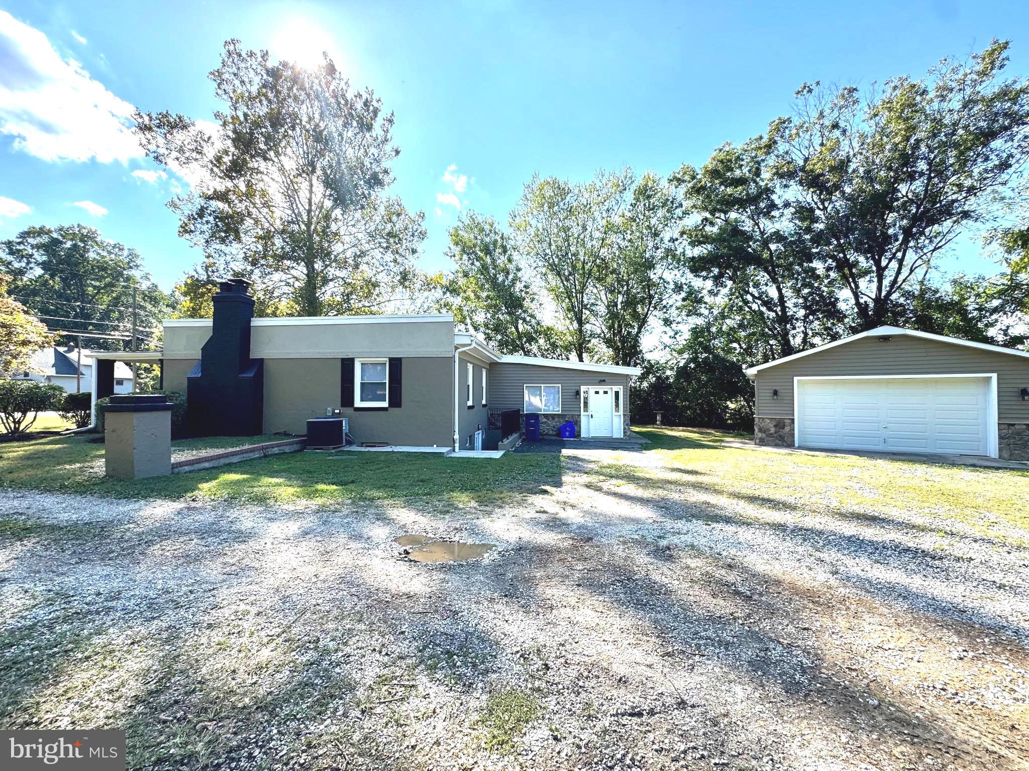 LAYTONSVILLE OUTSIDE - Residential Lease